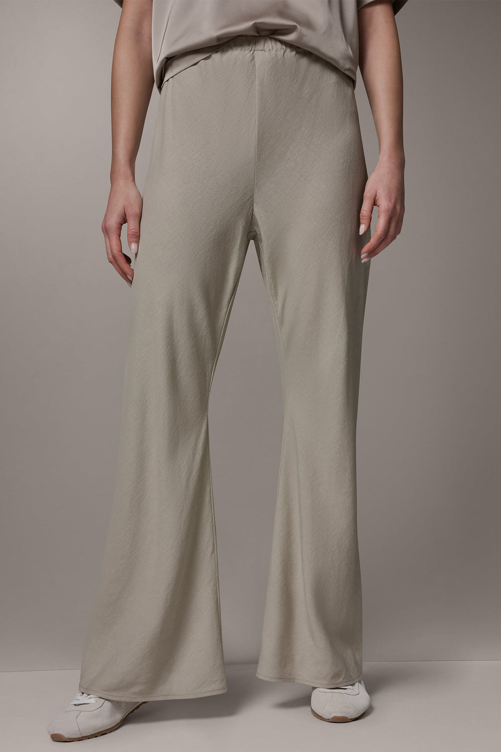 Donna Karan | MID-RISE RELAXED ANKLE PANT
