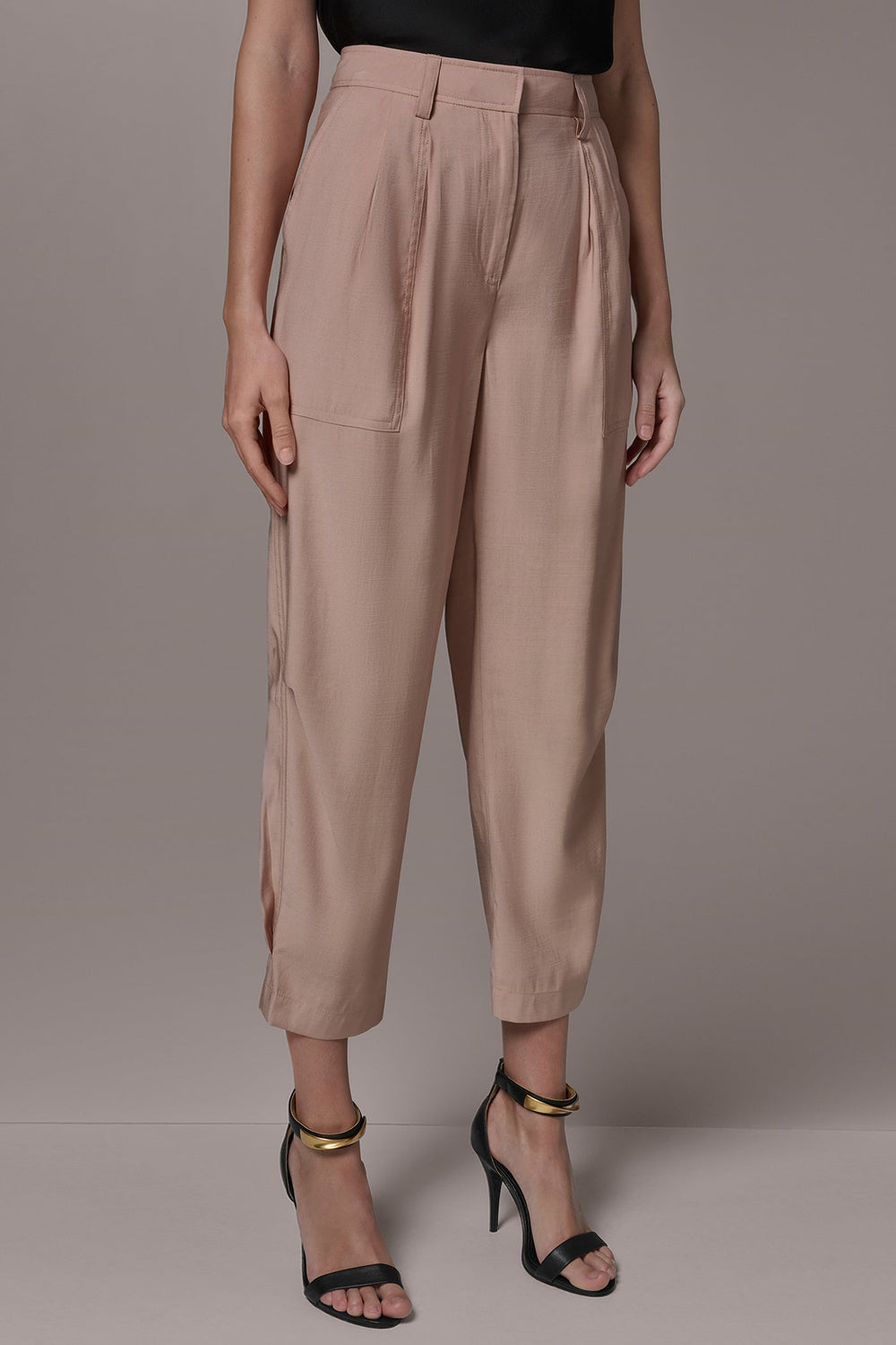 Donna Karan | EXTRA HIGH-RISE UTILITY PANT