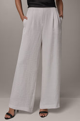 Donna Karan | EXTRA HIGH-RISE PLEATED RELAXED PULL-ON PANT