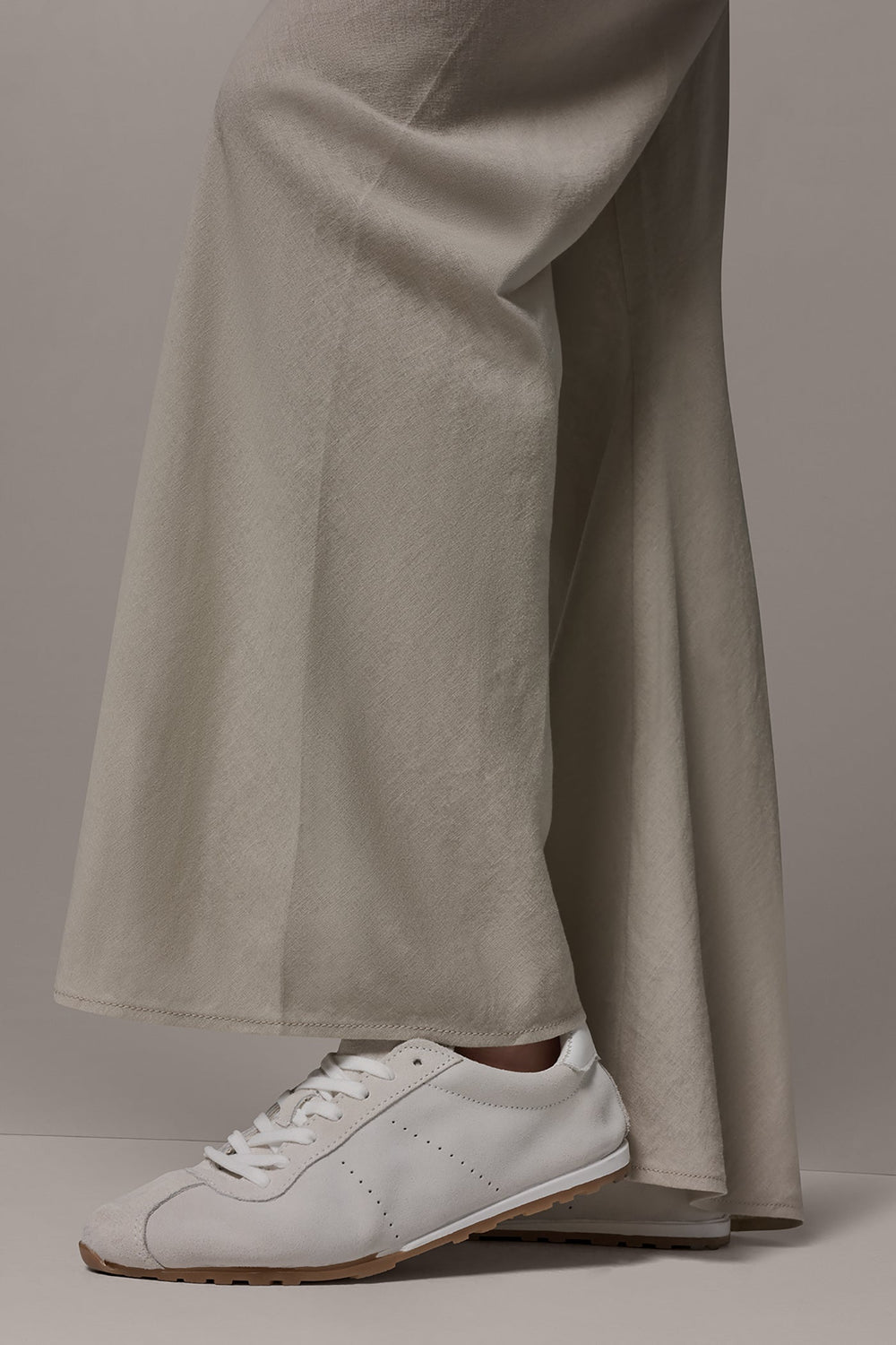 Donna Karan | MID-RISE RELAXED ANKLE PANT