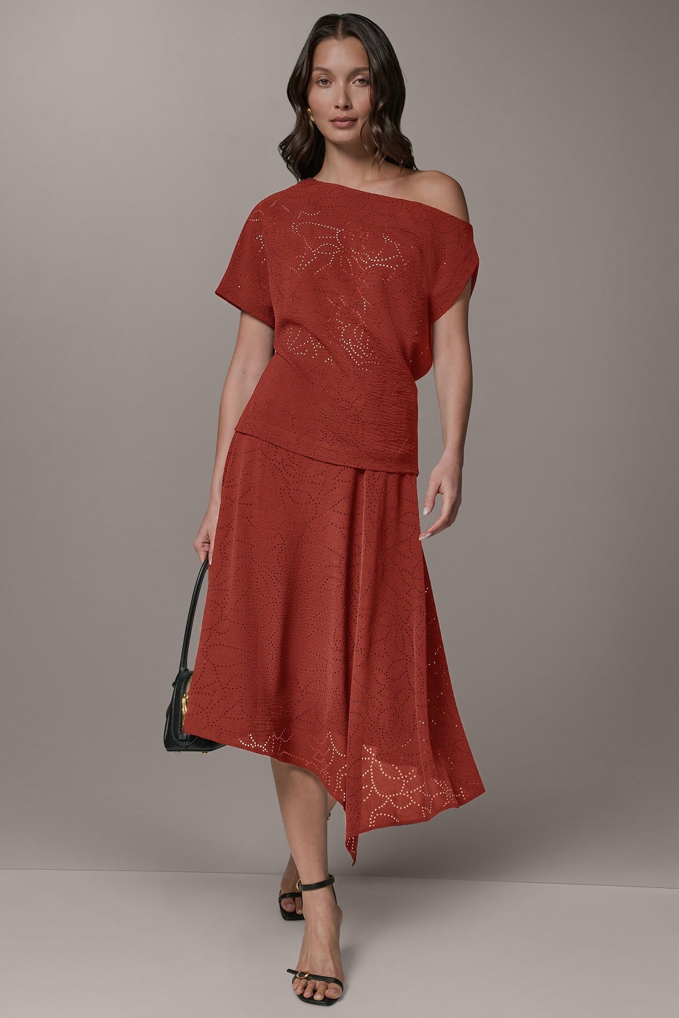 Donna Karan | SLEEVELESS ASYMMETRIC LASER CUT TOP