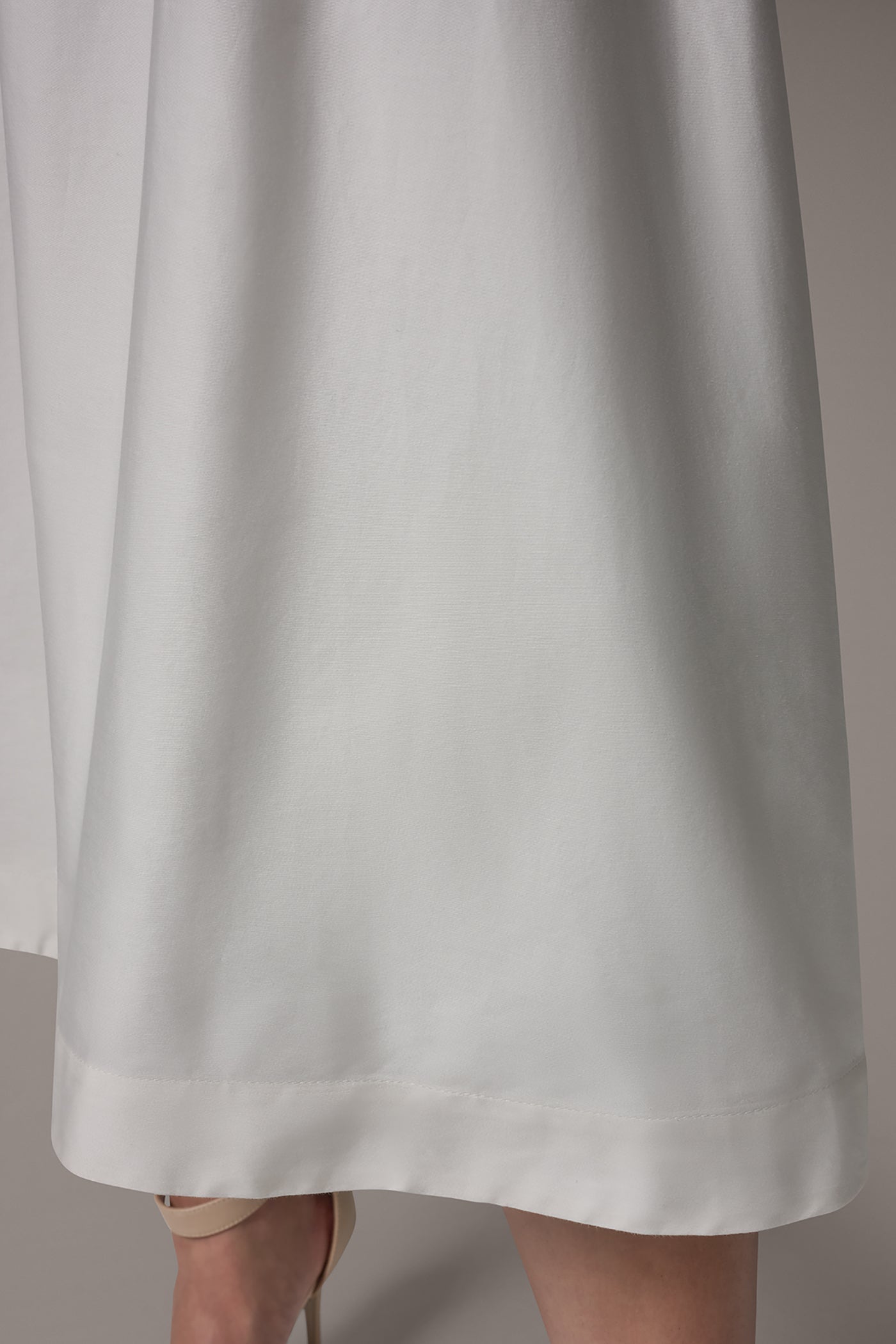 Donna Karan | SLEEVELESS MIDI FIT AND FLARE DRESS