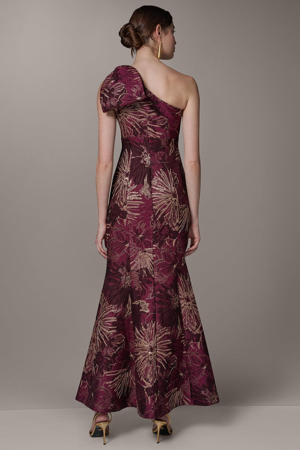 Donna Karan | ONE SHOULDER FLORAL TRUMPET GOWN