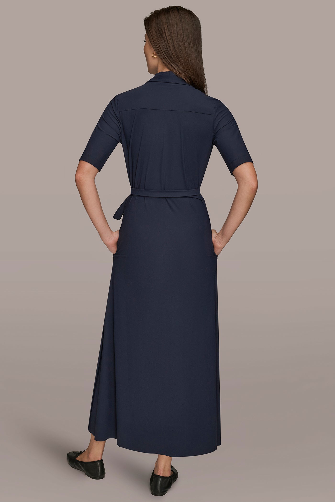 Donna Karan | THE MODERN TRAVEL ELBOW-SLEEVE MIDI WRAP DRESS