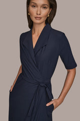 Donna Karan | THE MODERN TRAVEL ELBOW-SLEEVE MIDI WRAP DRESS