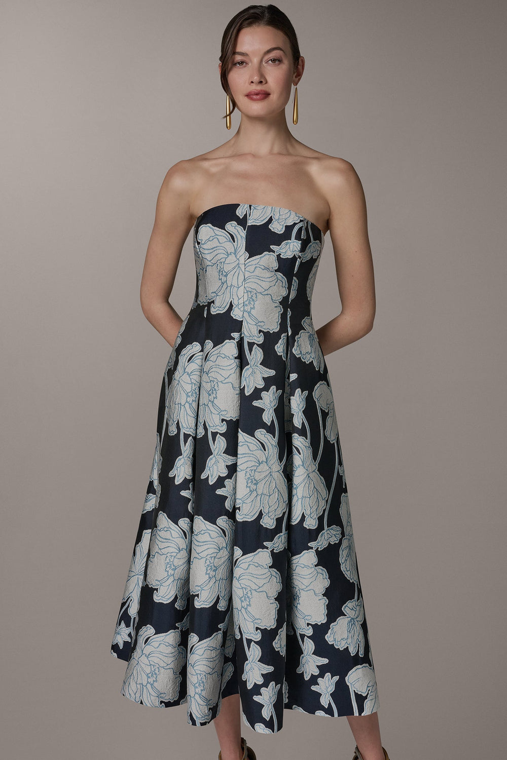 Donna Karan | STRAPLESS MIDI FIT AND FLARE DRESS