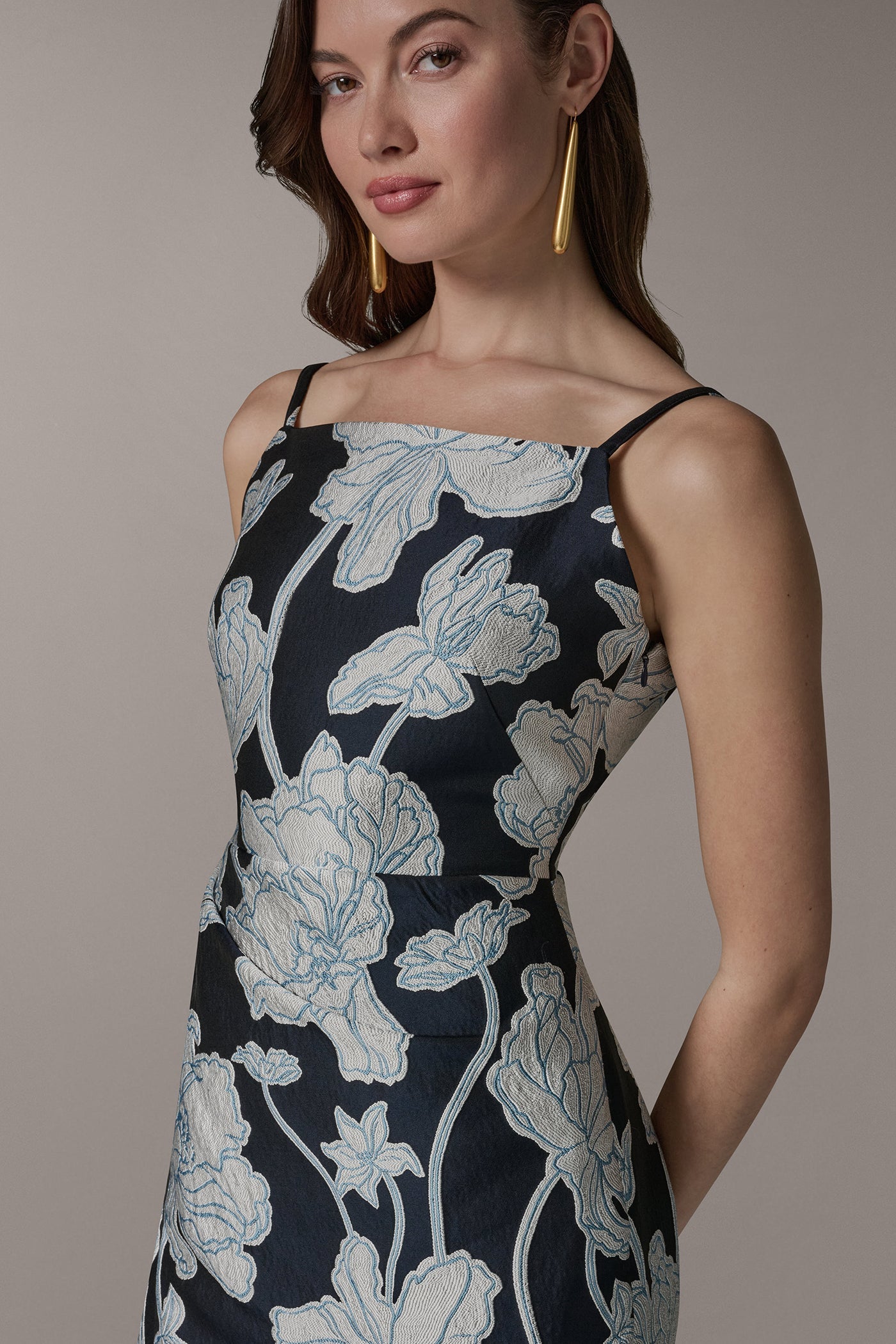 Donna Karan | SLEEVELESS FLORAL MIDI DRESS