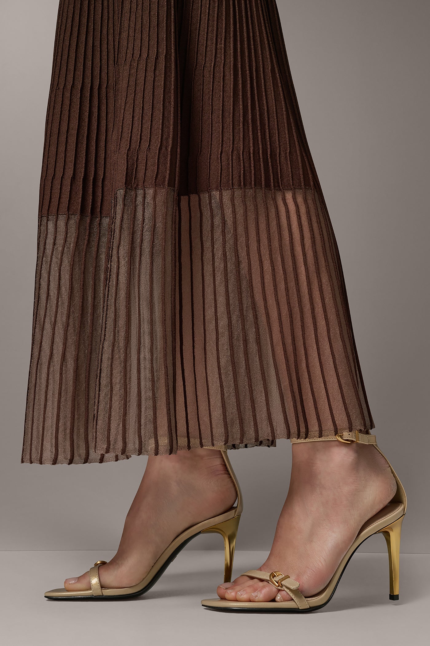 Donna Karan | SLEEVELESS COWL NECK MIDI SWEATER DRESS