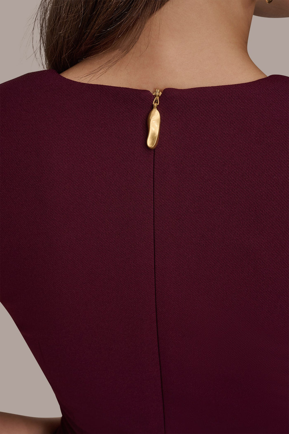 Donna Karan | SLEEVELESS SPLIT-FRONT MIDI SHEATH DRESS