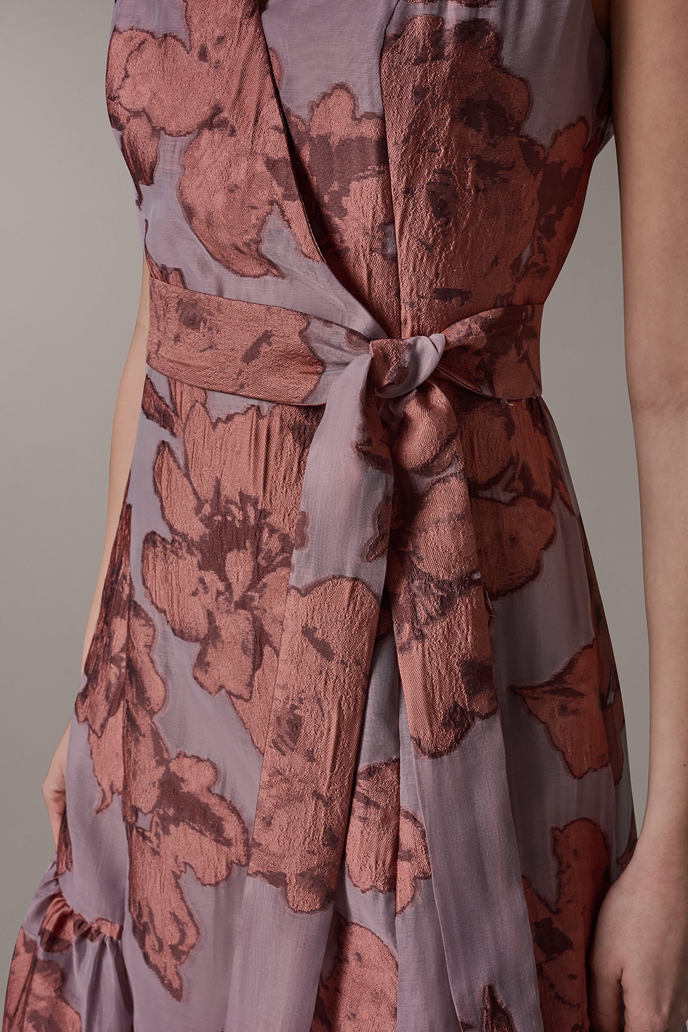 Donna Karan | SLEEVELESS FLORAL MIDI FIT AND FLARE DRESS