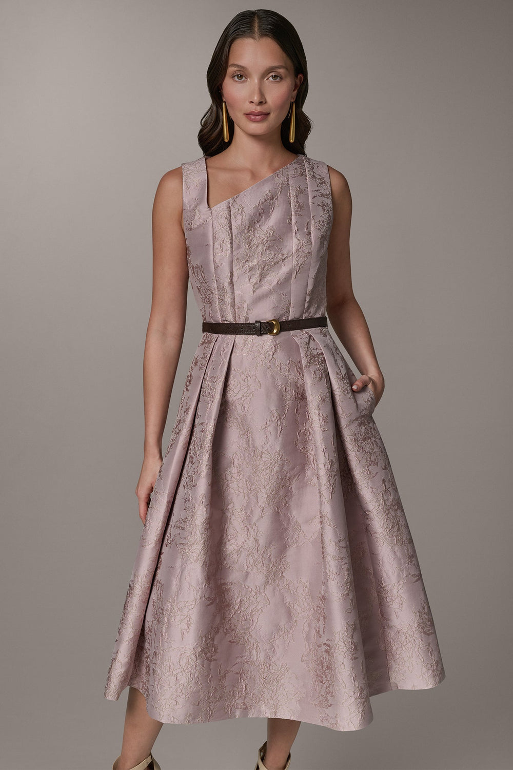 Donna Karan | SLEEVELESS ASYMMETRIC MIDI FIT AND FLARE DRESS