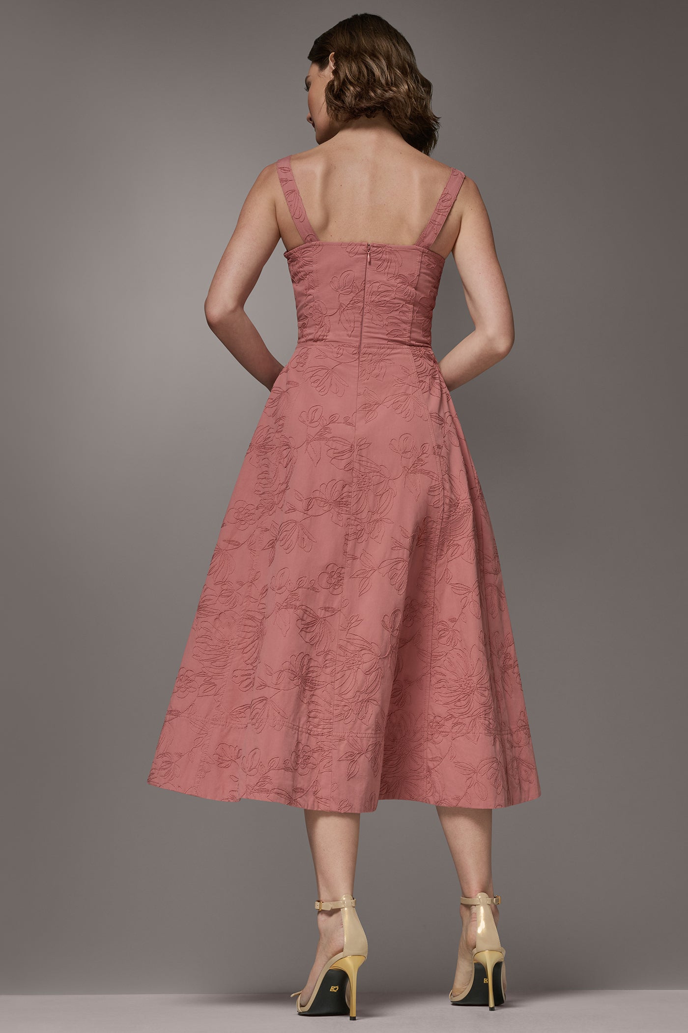 Donna Karan | SLEEVELESS MIDI FIT AND FLARE DRESS