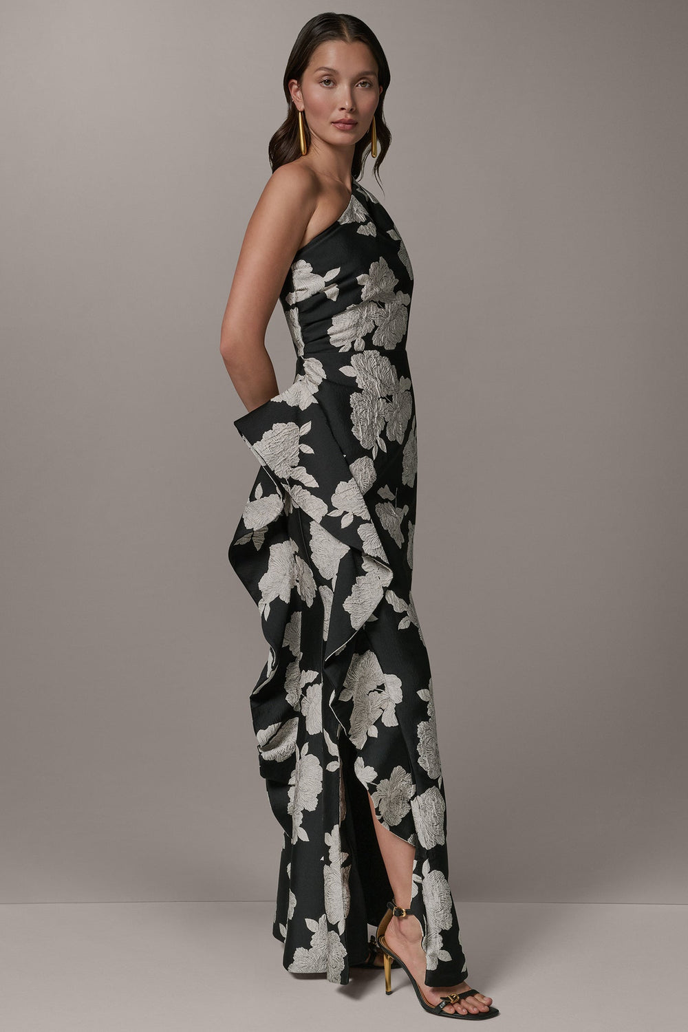 Donna Karan | ONE SHOULDER FLORAL SIDE RUFFLE GOWN