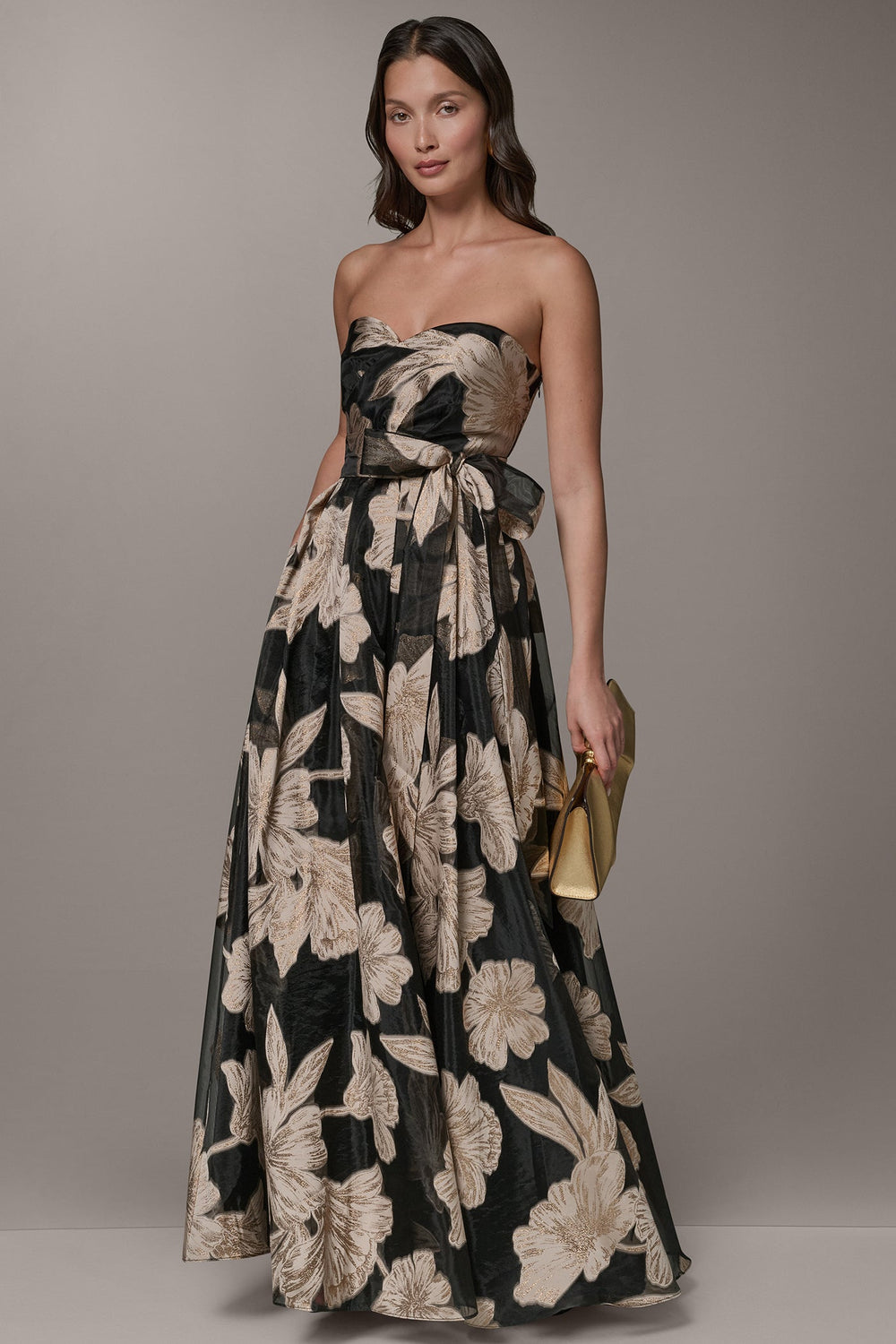 Donna Karan | STRAPLESS SWEETHEART METALLIC FLORAL BALL GOWN