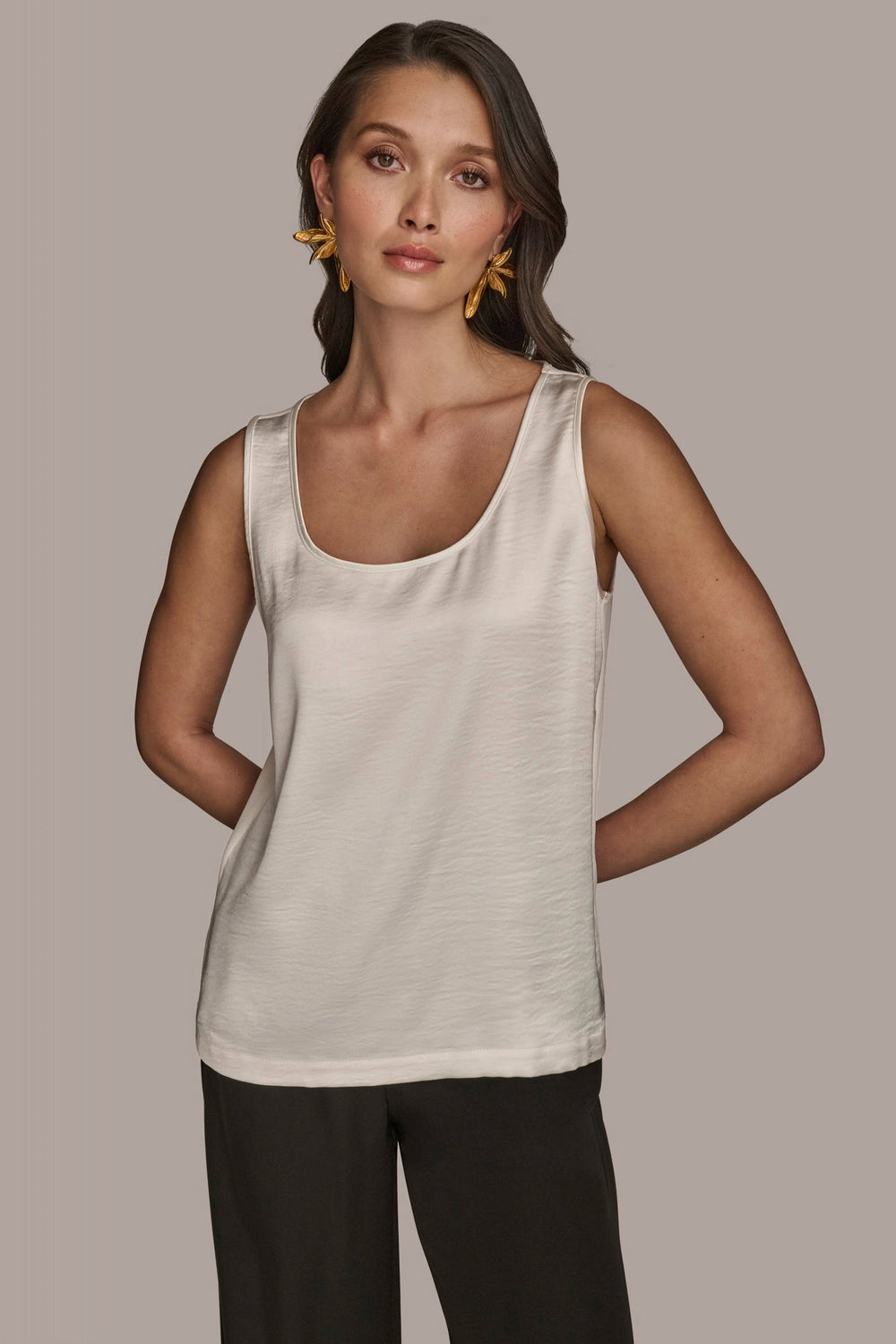 Donna Karan | SCOOP NECK SHELL