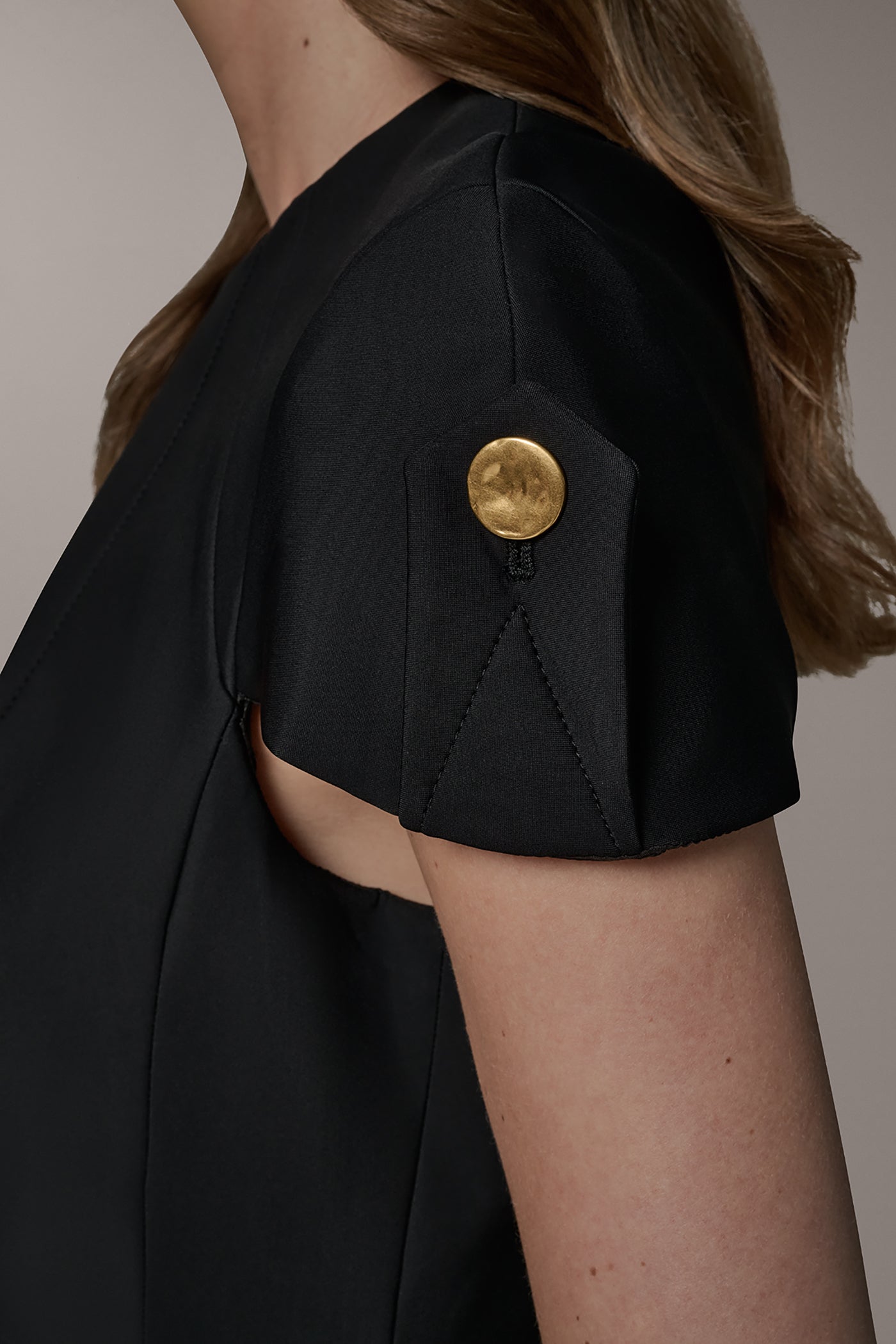Donna Karan | SHORT SLEEVE PEPLUM TOP