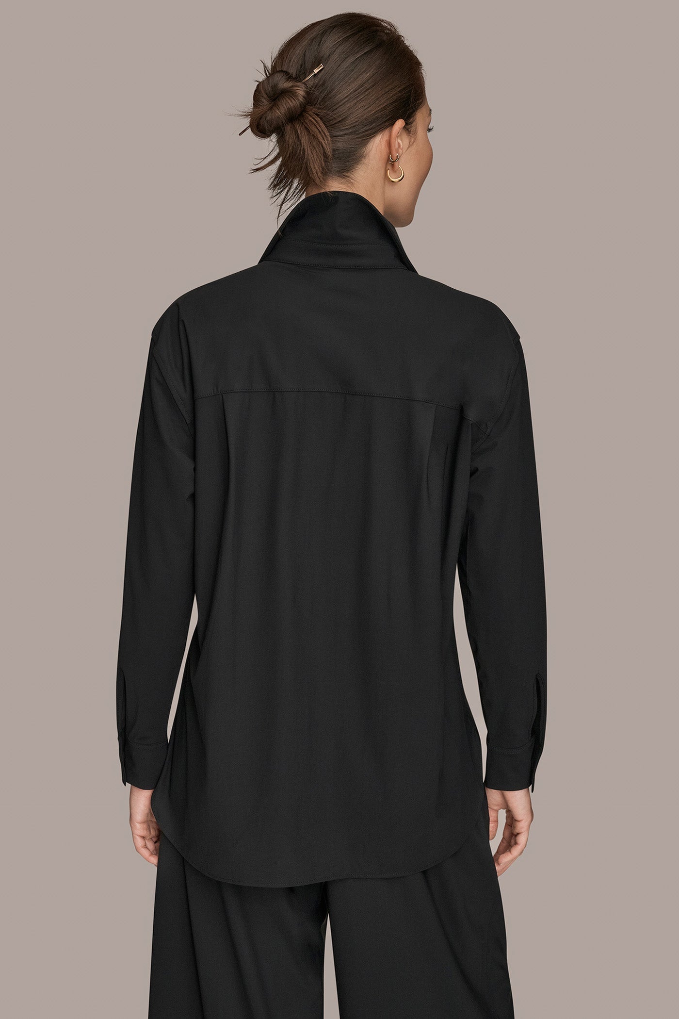 Donna Karan | THE MODERN TRAVEL BUTTON-DOWN SHIRT