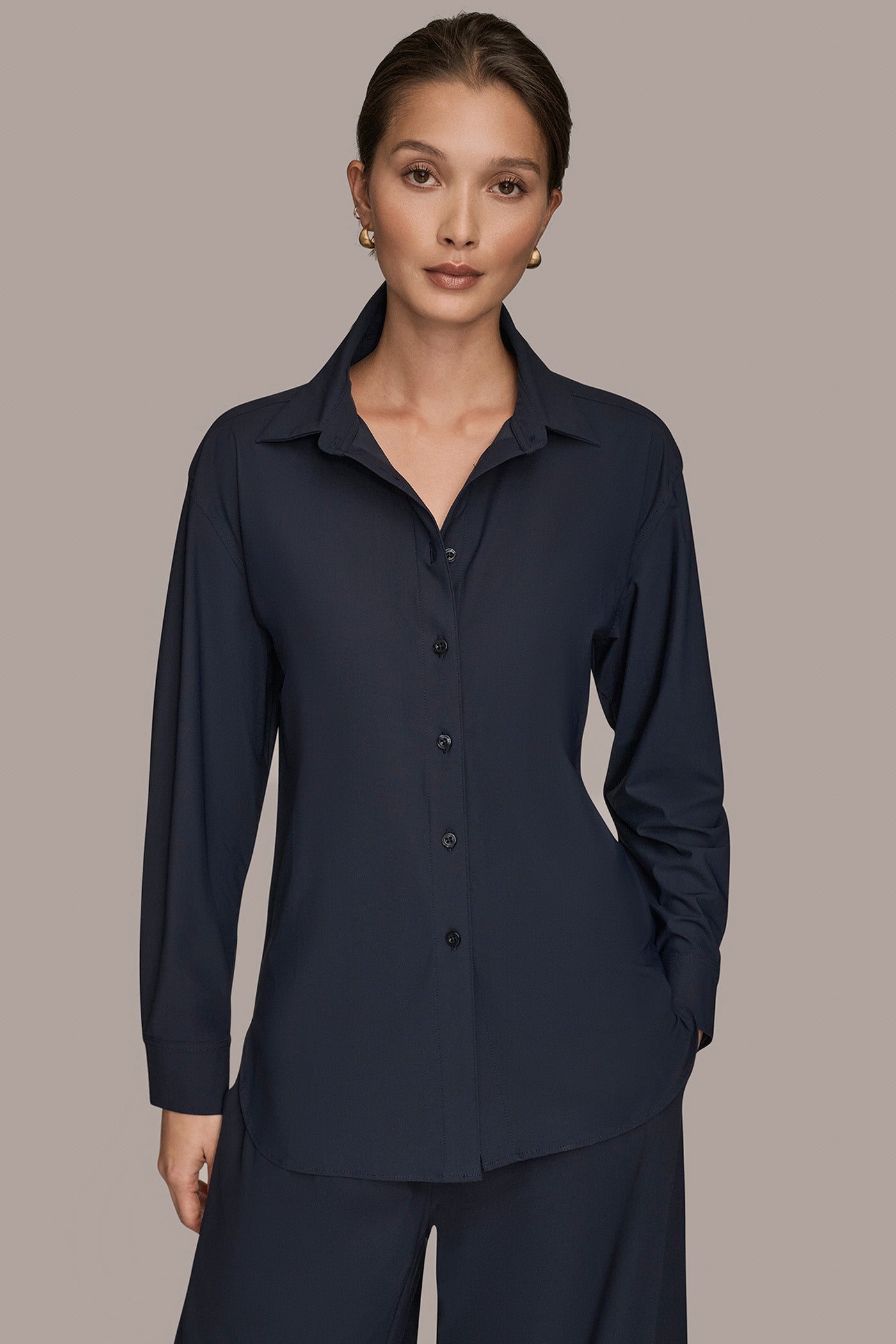 Donna Karan | THE MODERN TRAVEL BUTTON-DOWN SHIRT