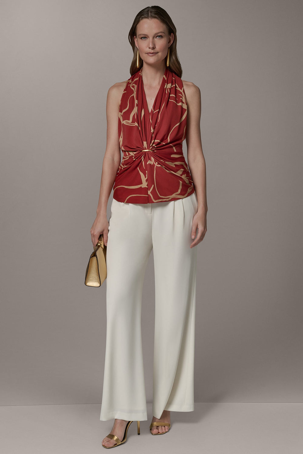 Donna Karan | RUCHED V-NECK TOP