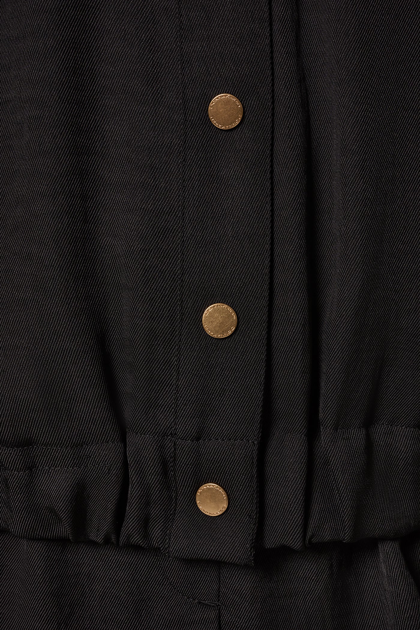 Donna Karan | CINCHED HEM SHIRT
