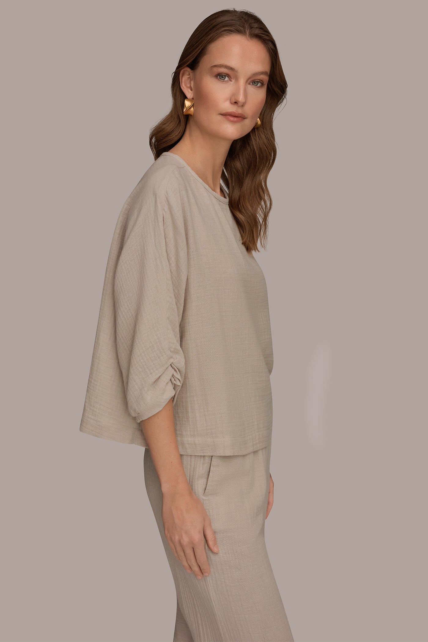 Donna Karan | 3/4 SLEEVE TWIST CUFF BLOUSE