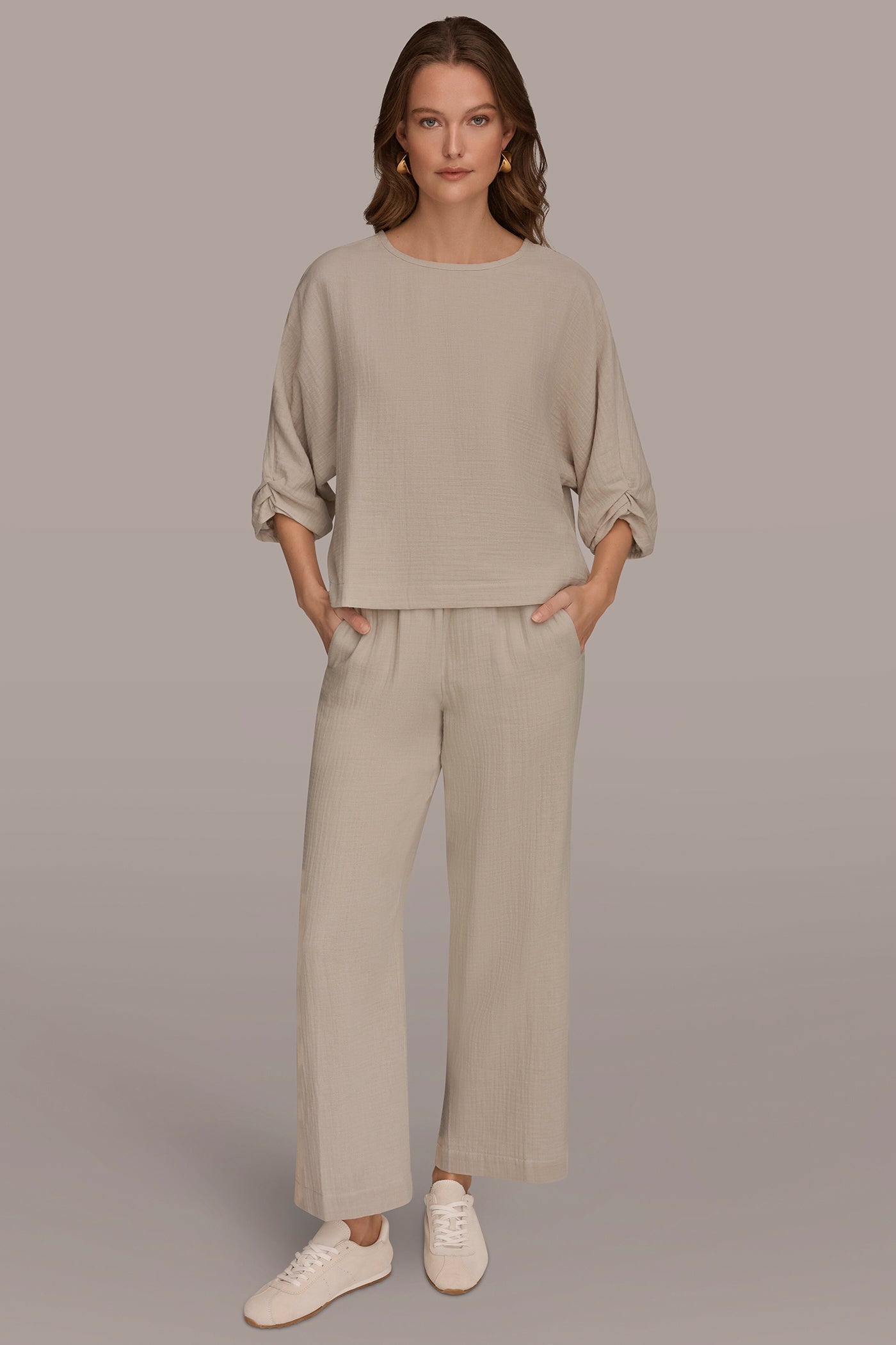 Donna Karan | 3/4 SLEEVE TWIST CUFF BLOUSE