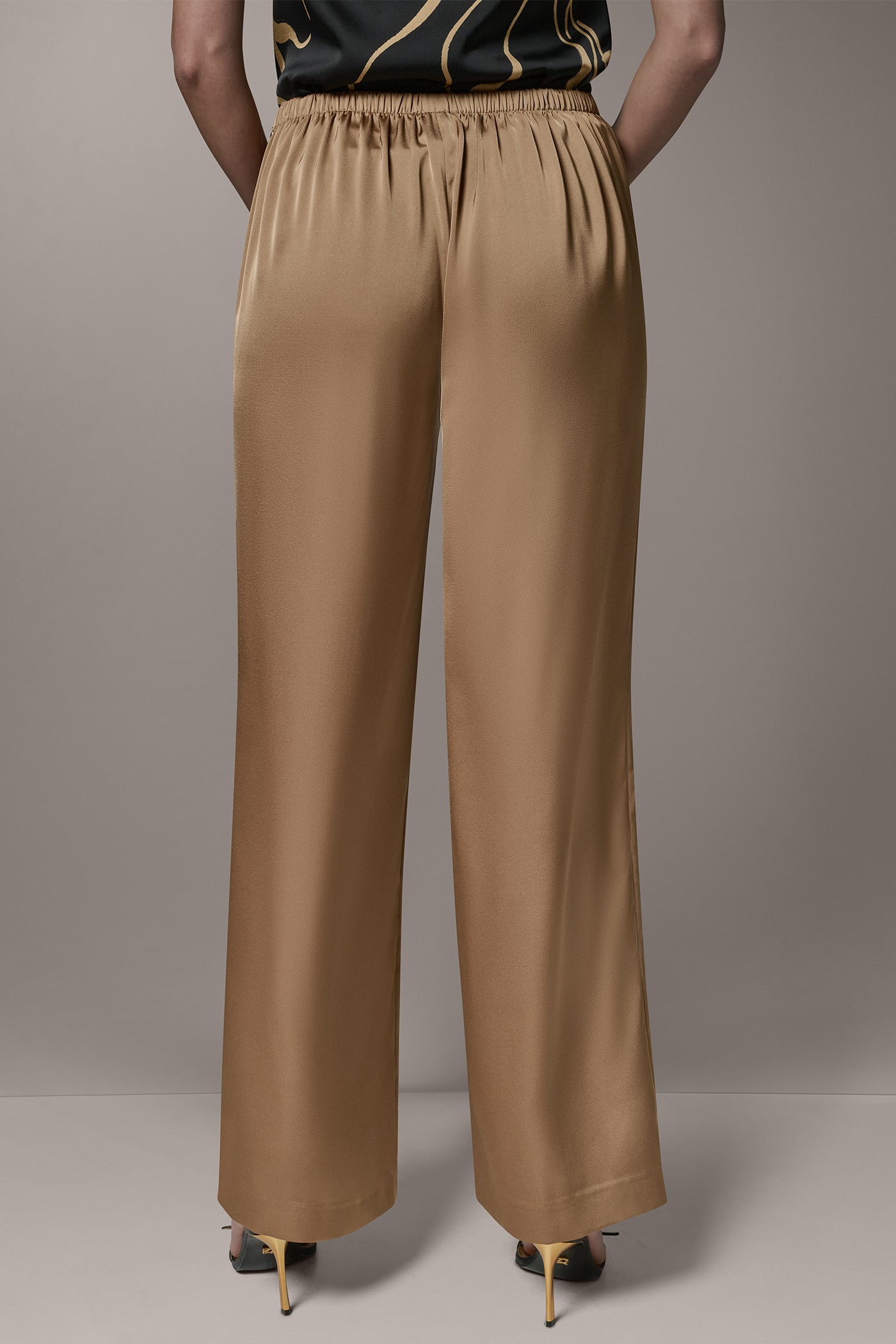 Donna Karan | EXTRA HIGH-RISE WIDE-LEG PANT