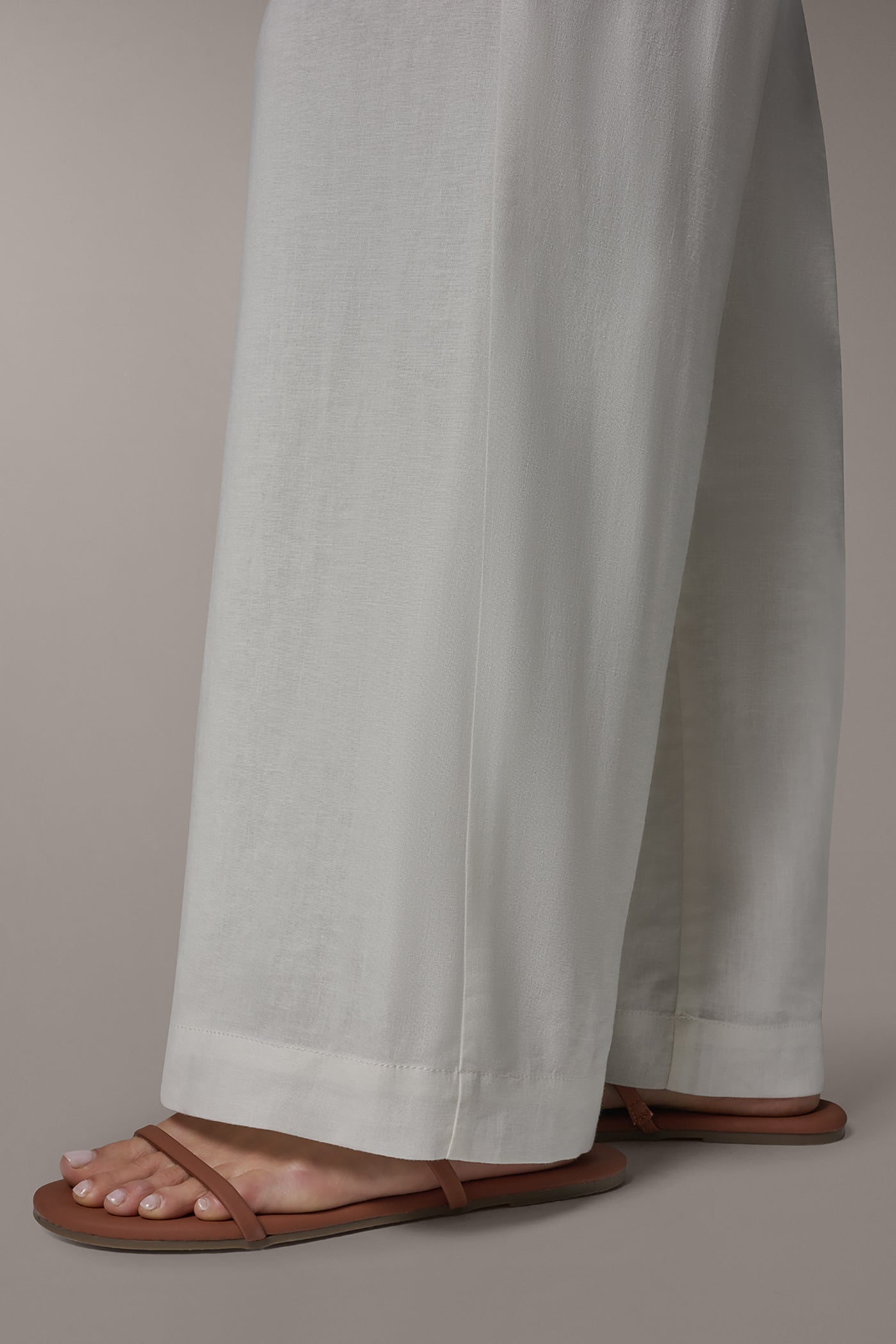 Donna Karan | MID-RISE STRAIGHT-LEG ANKLE PANT