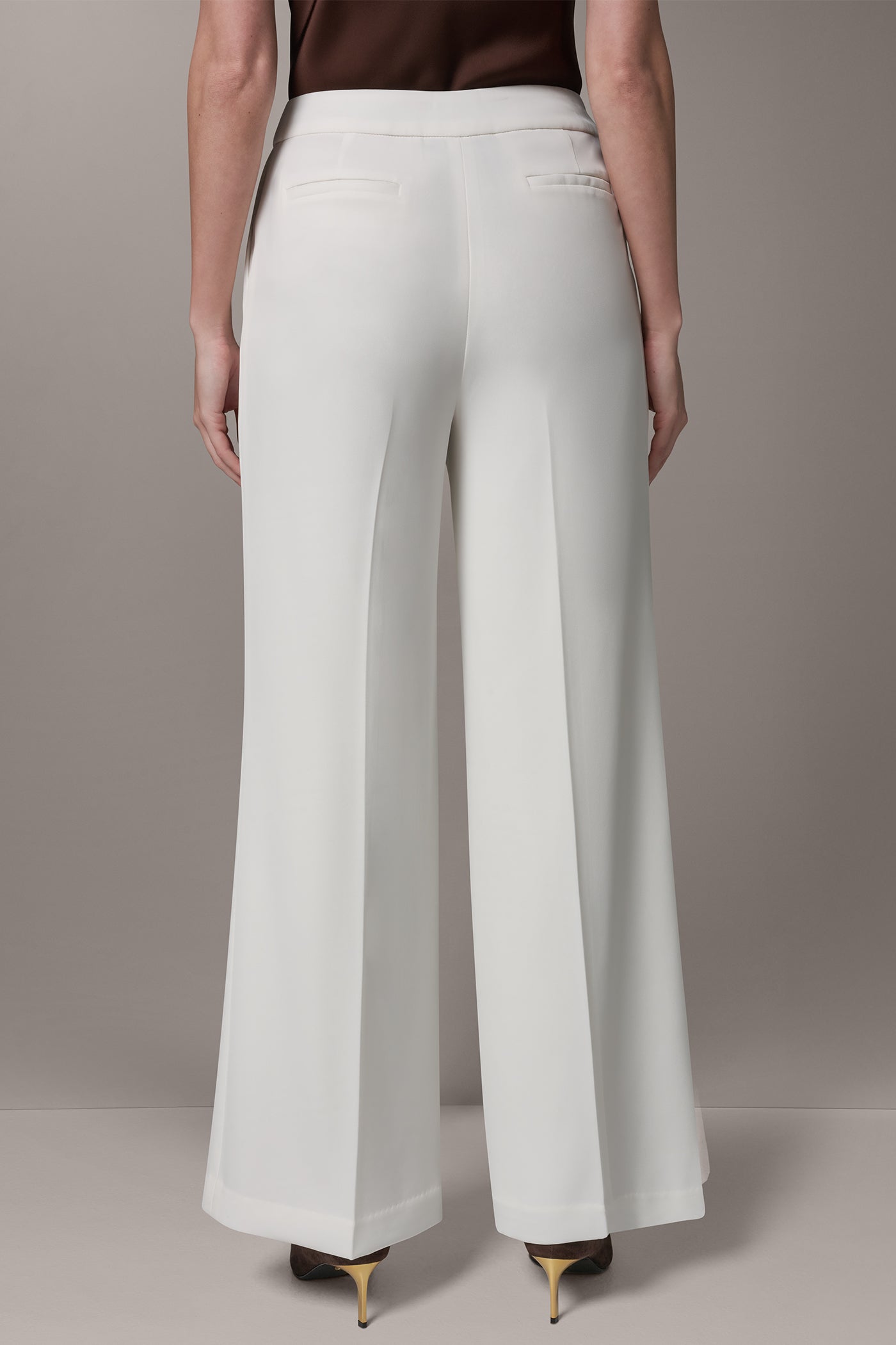 Donna Karan | MID-RISE PLEATED WIDE-LEG PANT