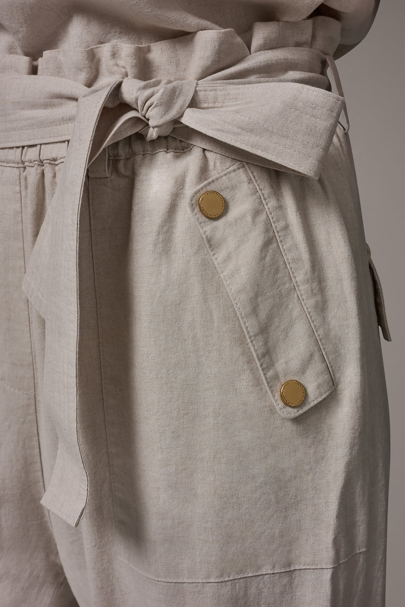 Donna Karan | RELAXED PAPERBAG ANKLE PANT