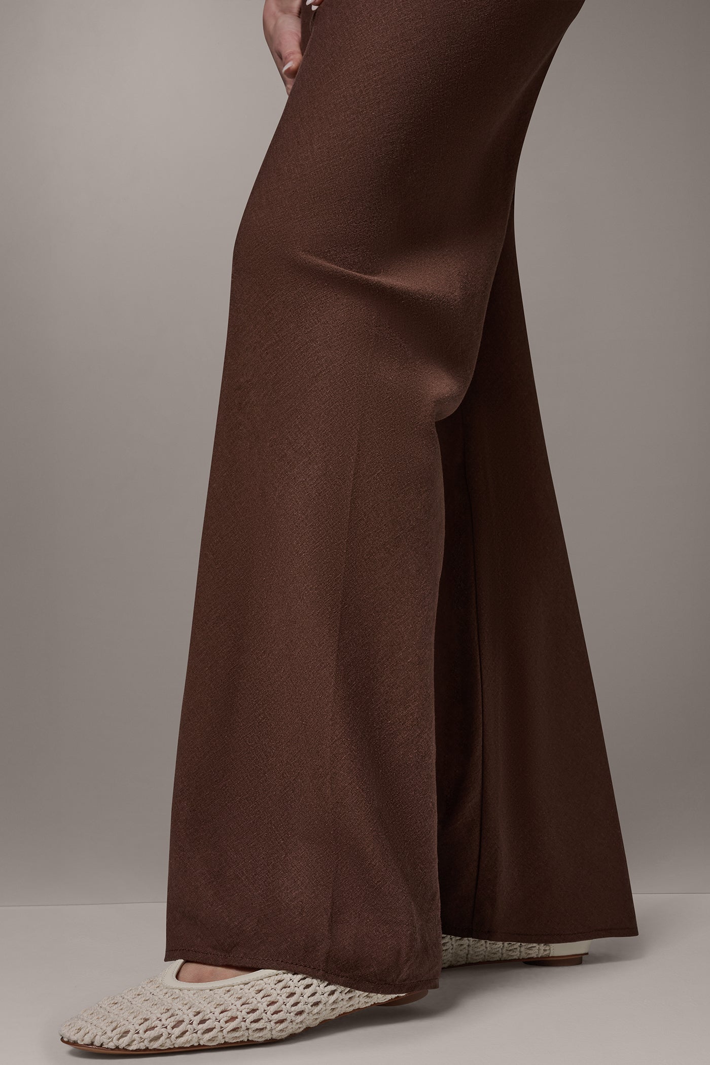 Donna Karan | MID-RISE RELAXED ANKLE PANT