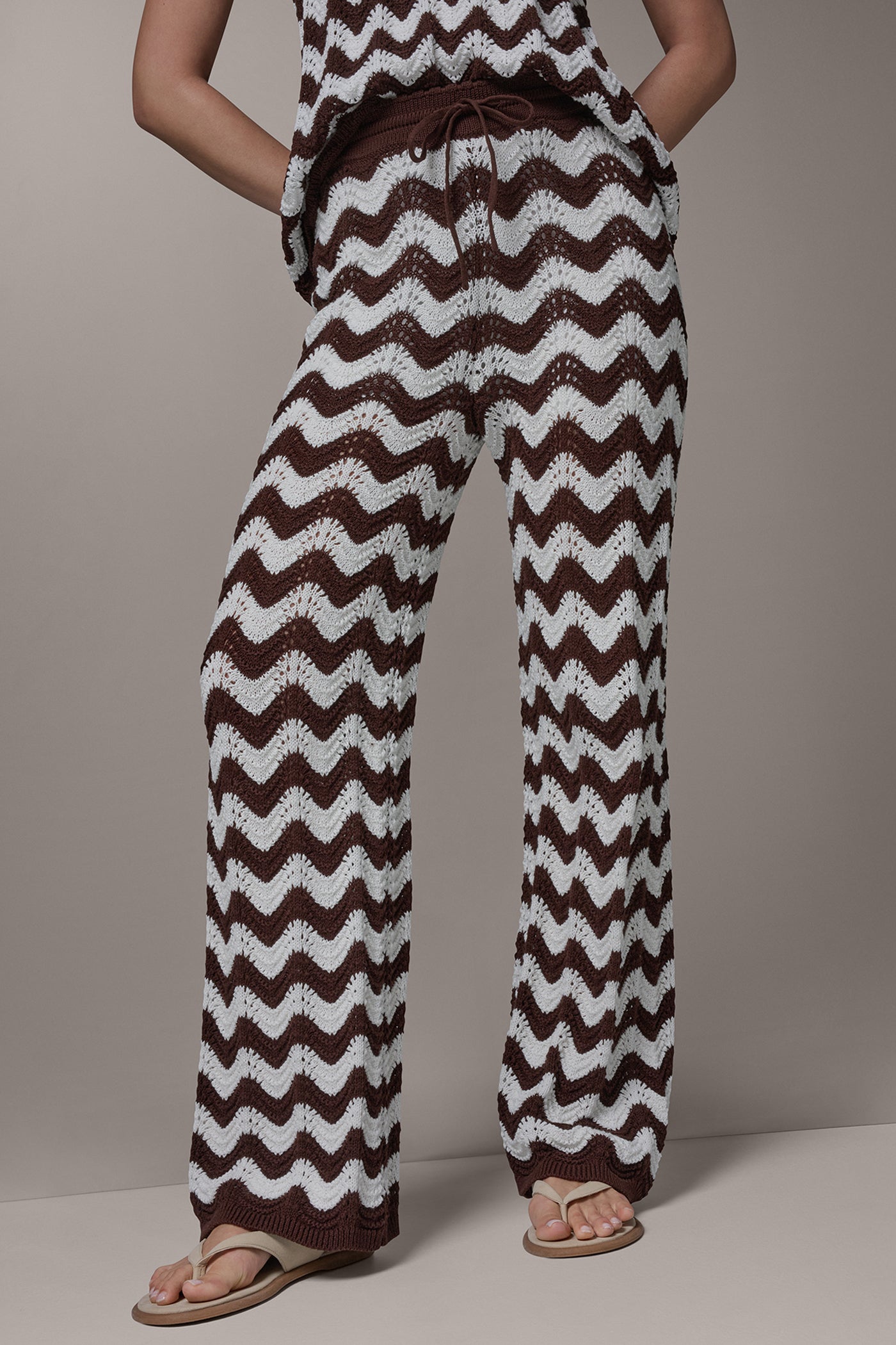 Donna Karan | HIGH-RISE POINTELLE STRIPE PULL ON PANT