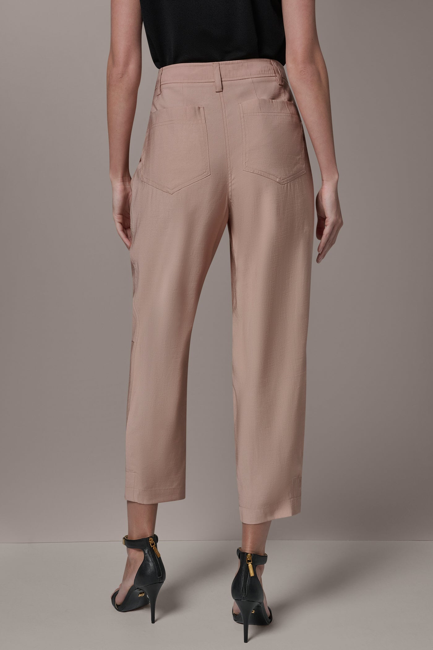 Donna Karan | EXTRA HIGH-RISE UTILITY PANT
