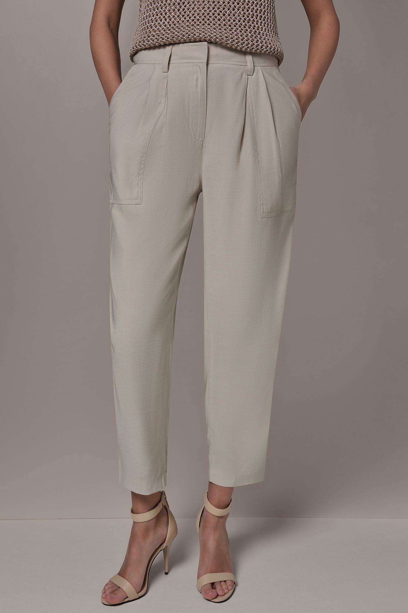 Donna Karan | EXTRA HIGH-RISE UTILITY PANT
