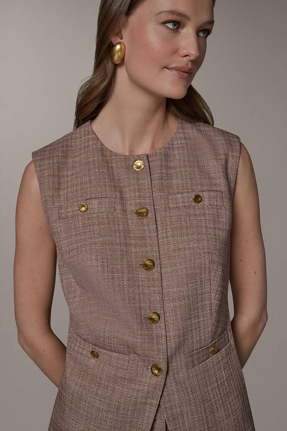 Donna Karan | SLEEVELESS SUIT VEST