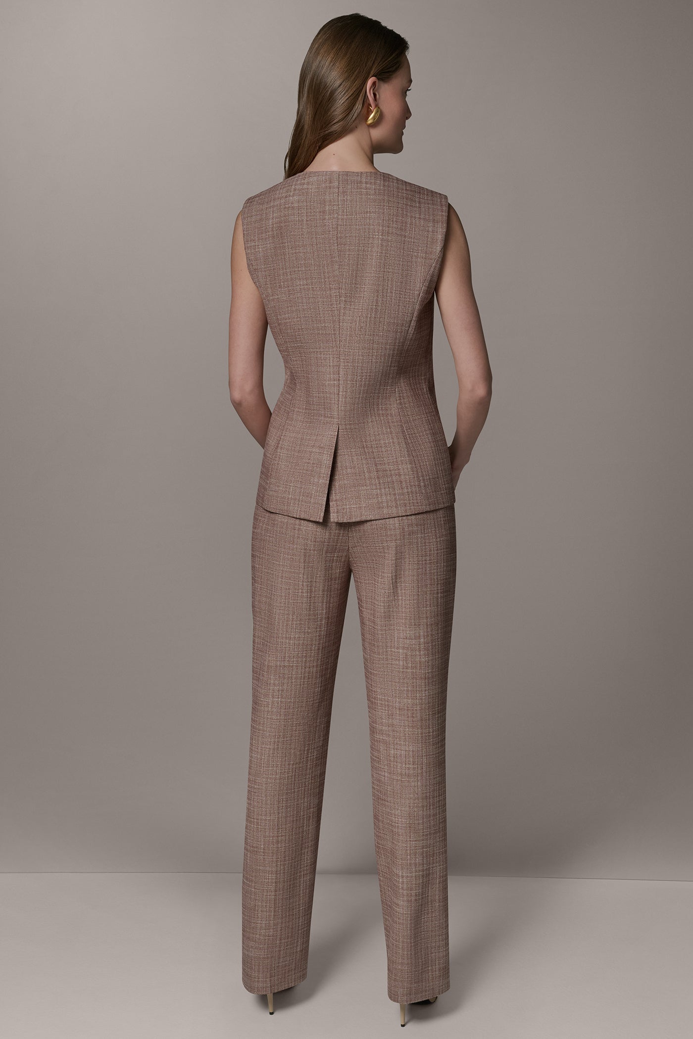 Donna Karan | SLEEVELESS SUIT VEST