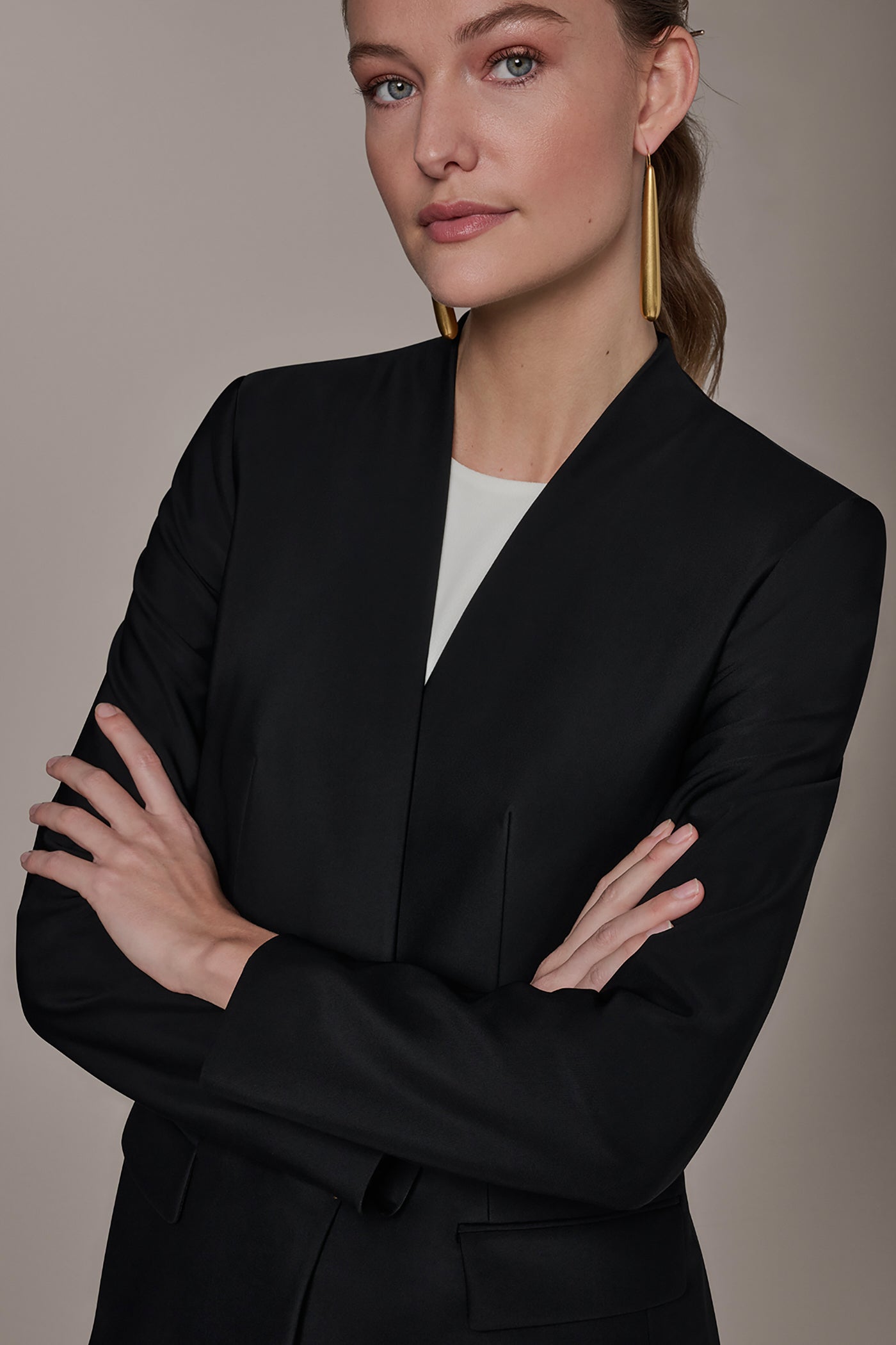 Donna Karan | COLLARLESS TOPPER