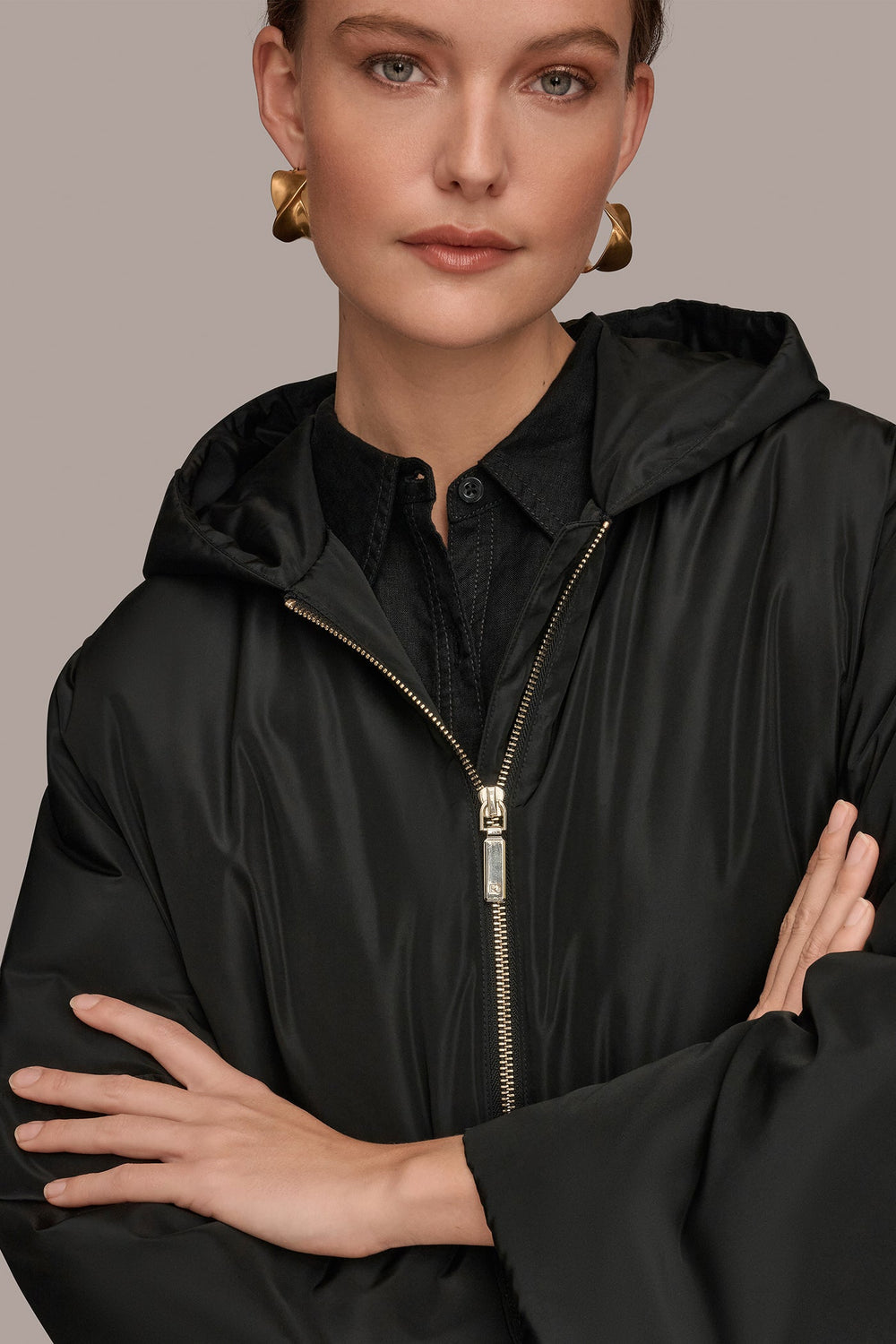 Donna Karan | HOODED LIGHT QUILT JACKET