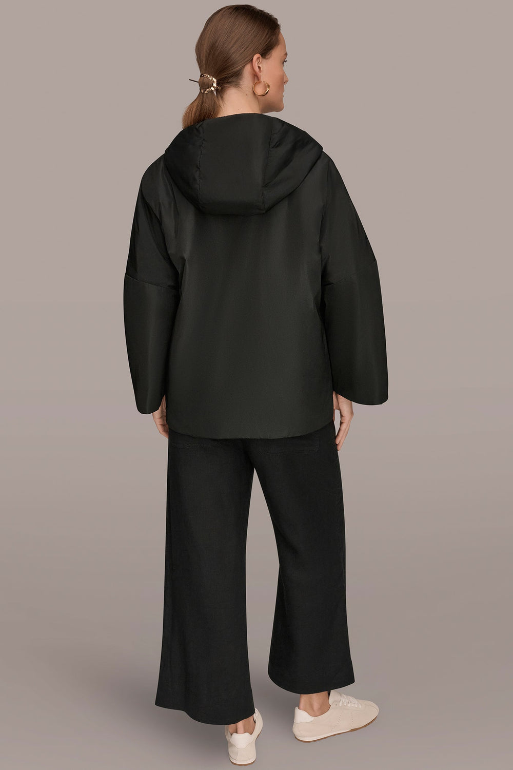 Donna Karan | HOODED LIGHT QUILT JACKET