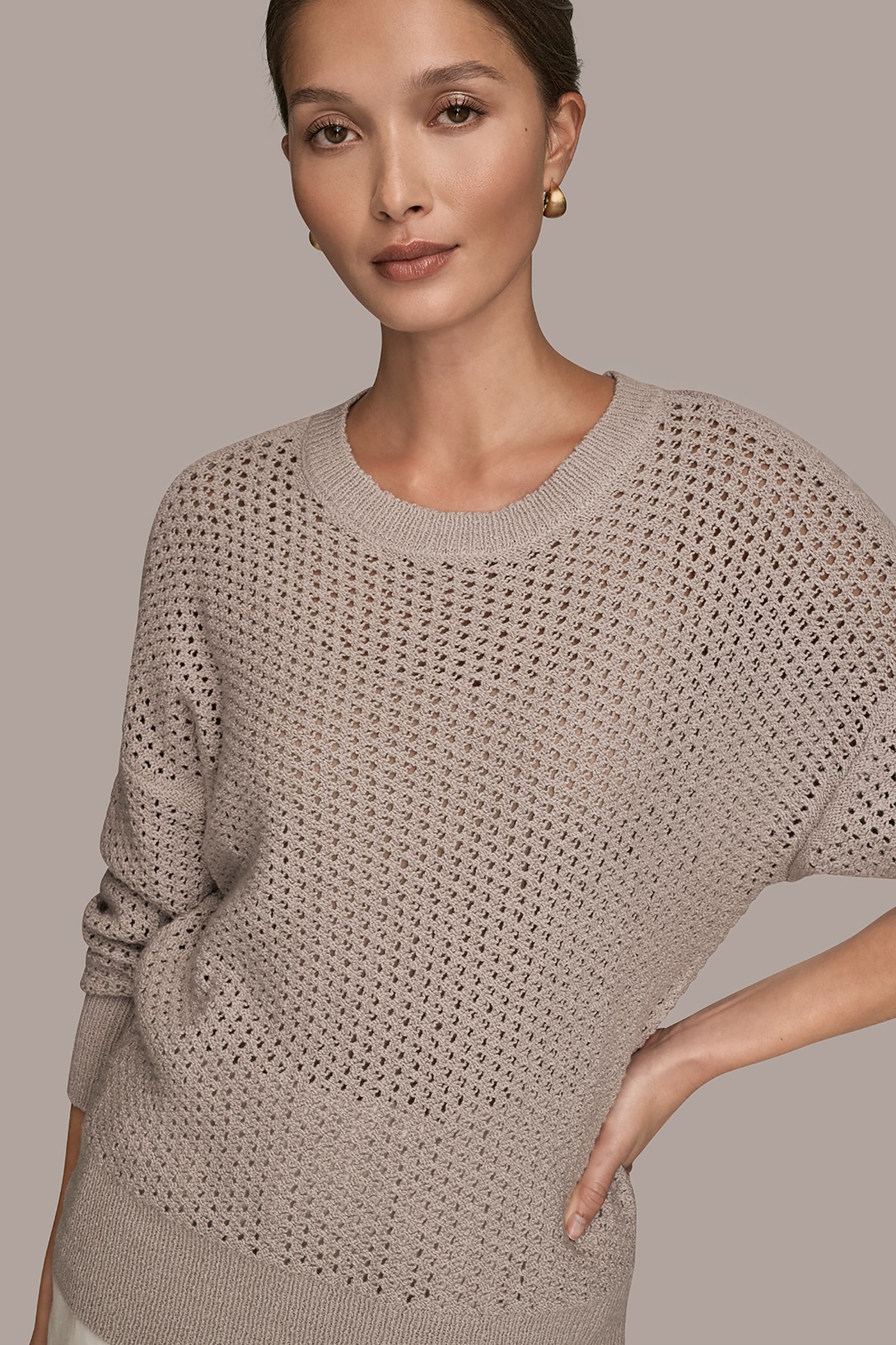 Donna Karan | LONG SLEEVE OPEN STITCH SWEATER