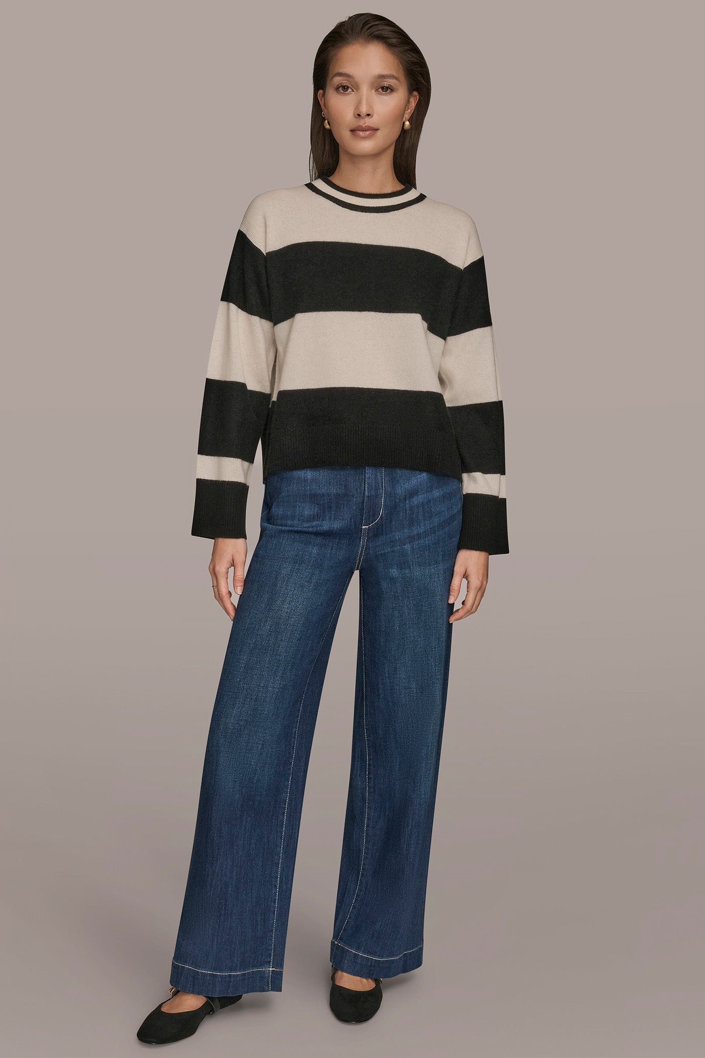 Donna Karan | STRIPED CREWNECK BOXY SWEATER
