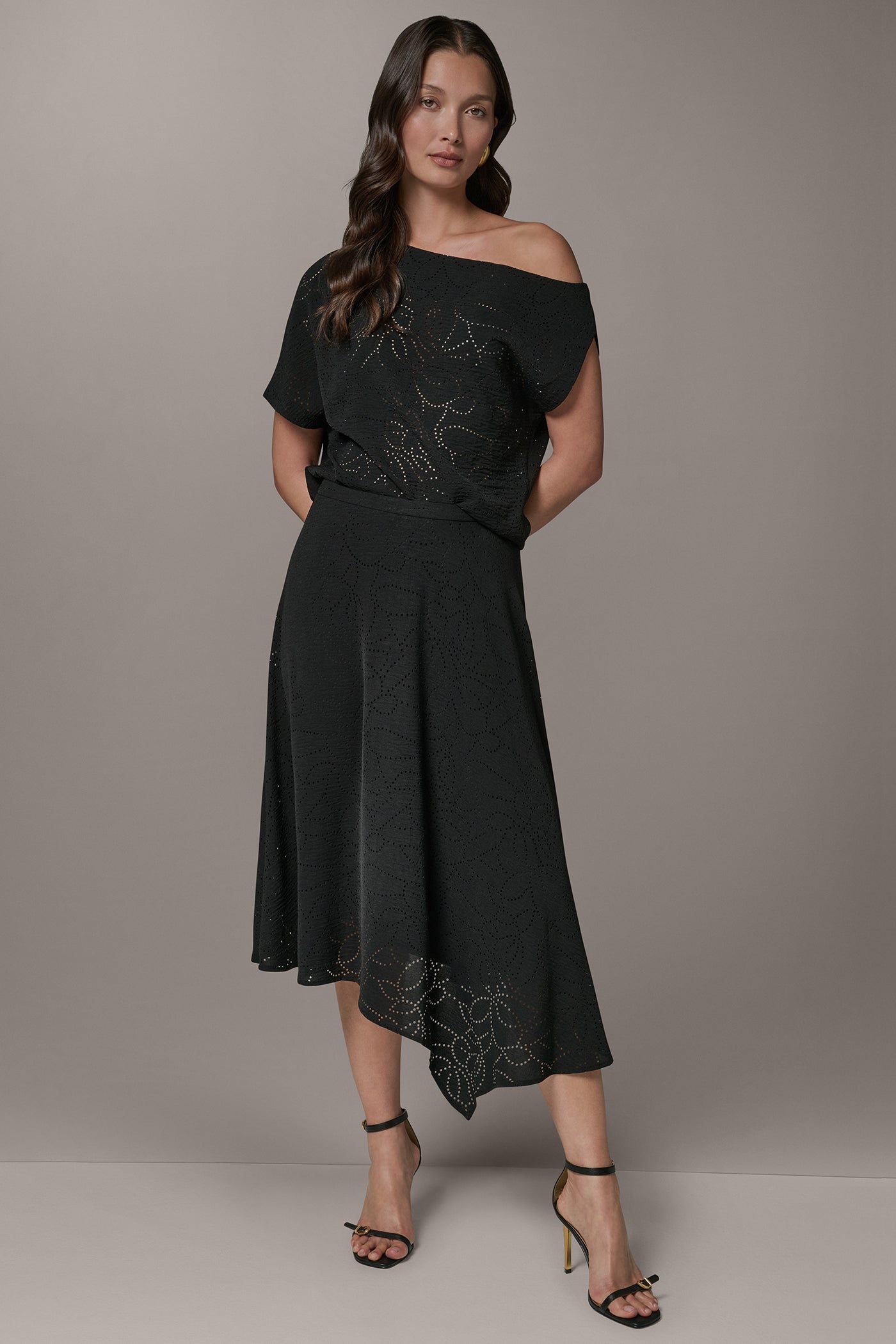 Donna Karan | LASER CUT ASYMMETRIC MIDI SKIRT