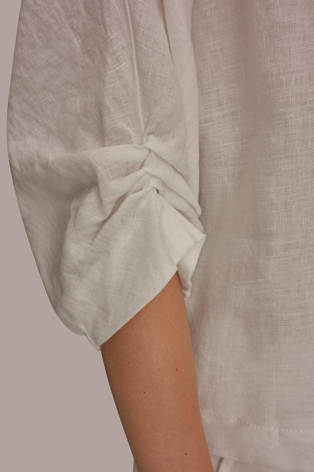 Donna Karan | LINEN TWIST CUFF SLEEVE BLOUSE