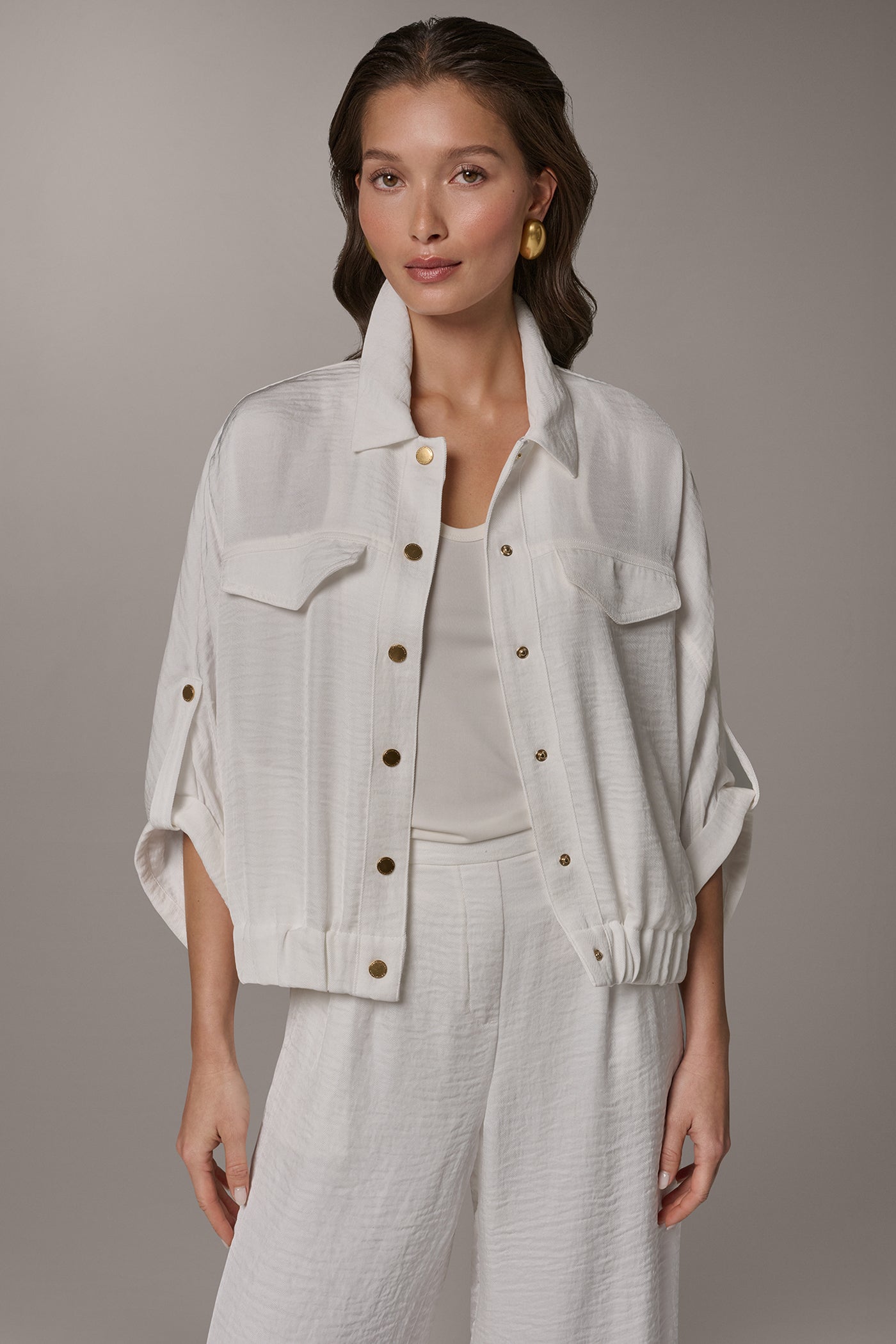 Donna Karan | CINCHED HEM SHIRT