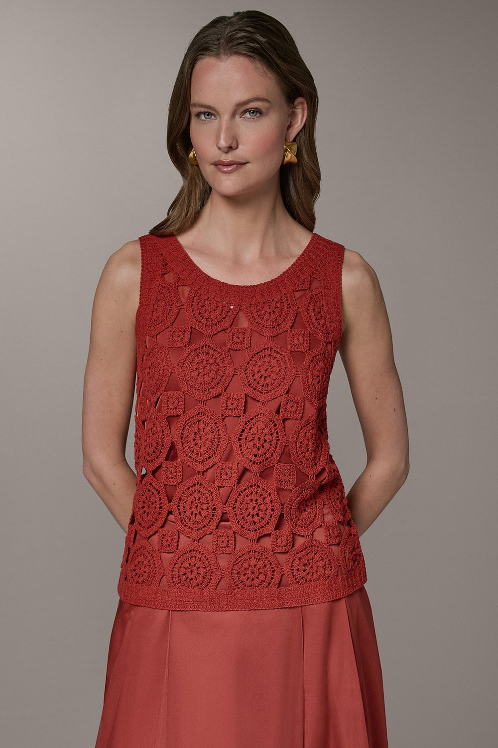 Donna Karan | SLEEVELESS CROCHET SHELL