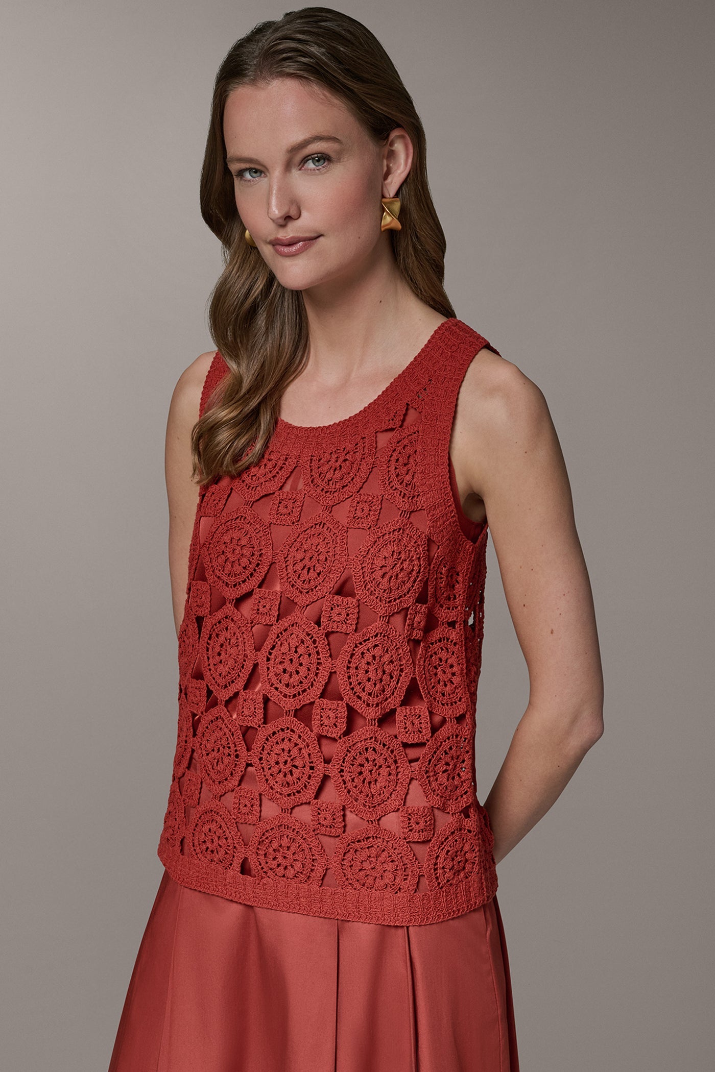 Donna Karan | SLEEVELESS CROCHET SHELL