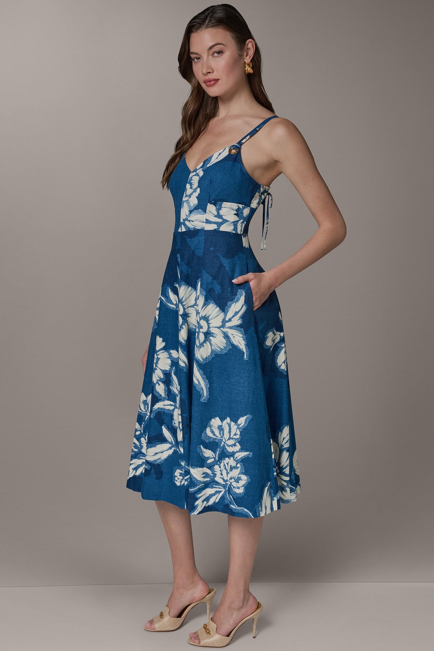 Donna Karan | SLEEVELESS MIDI FIT AND FLARE DRESS
