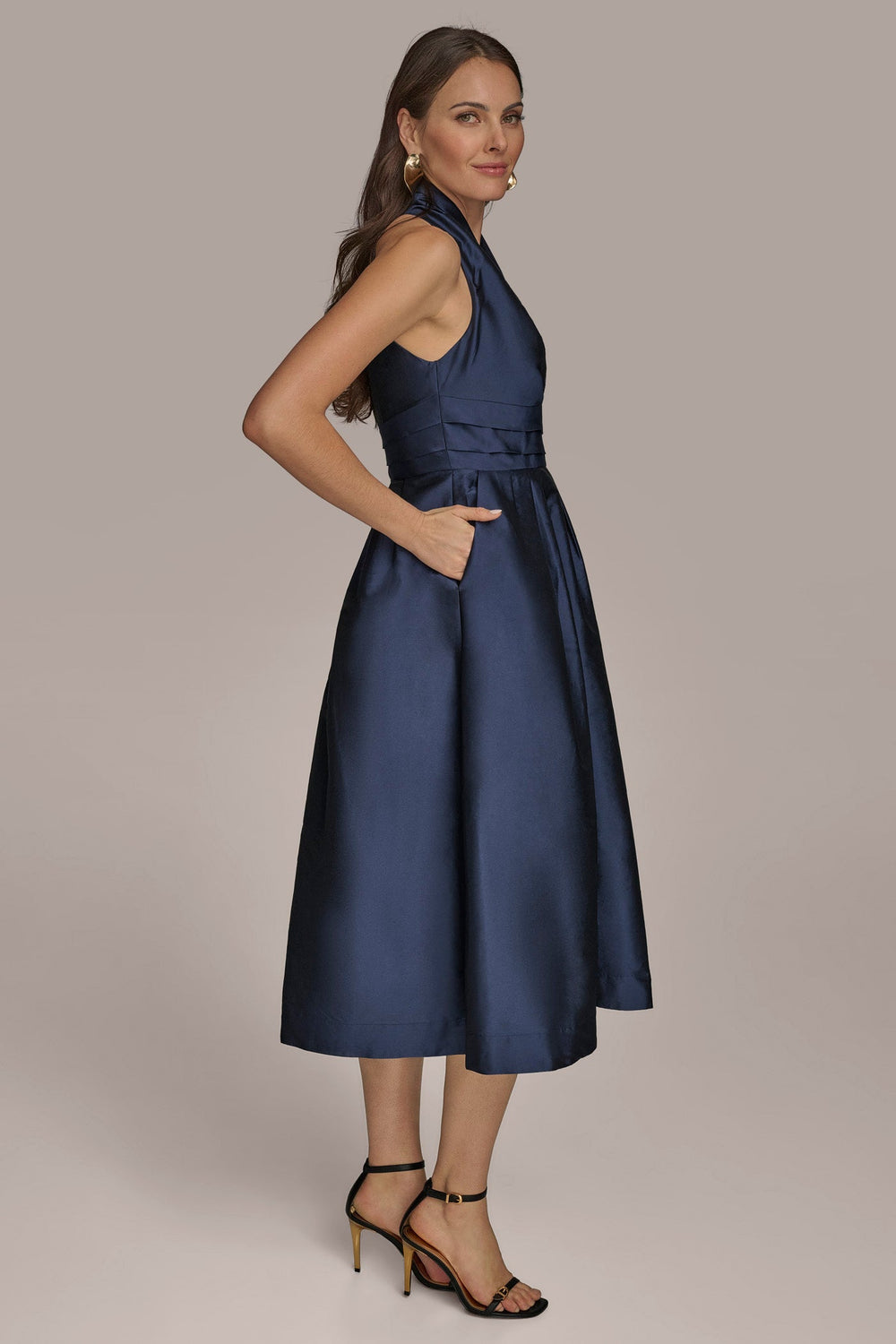 Donna Karan | SLEEVELESS V-NECK TAFFETA MIDI COCKTAIL DRESS
