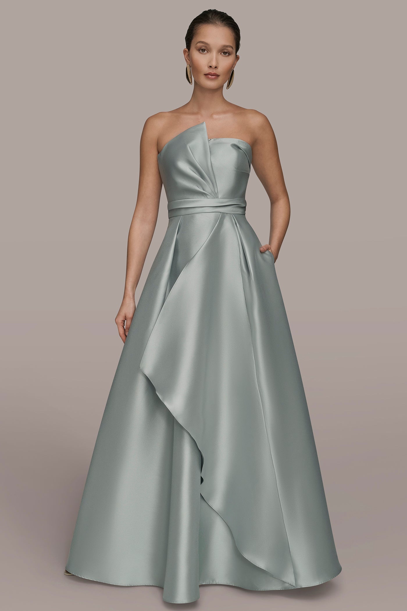 Donna Karan | MIKADO SATIN STRAPLESS GOWN