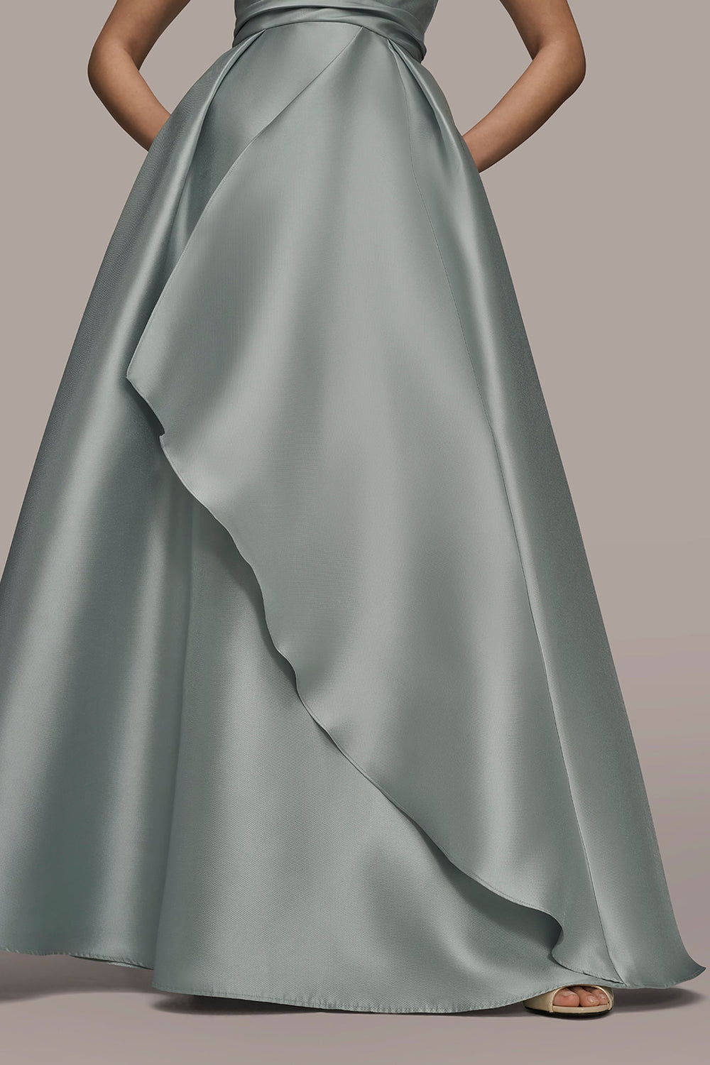 Donna Karan | MIKADO SATIN STRAPLESS GOWN
